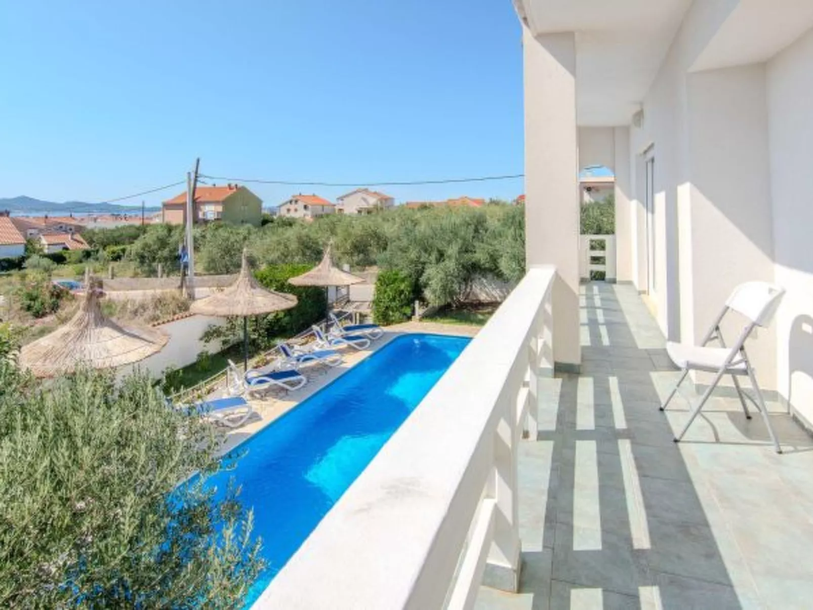Villa Annamaria with large pool, Zadar - Image-tags.info