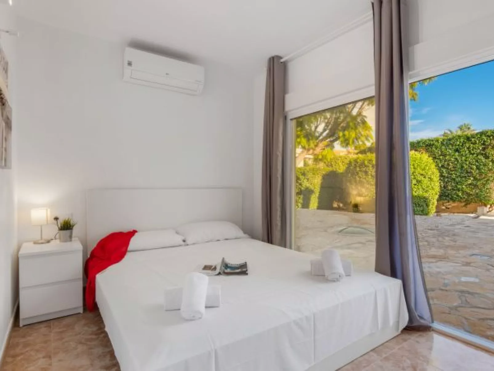 Villa Mila 10 - PlusHolidays - Image-tags.info