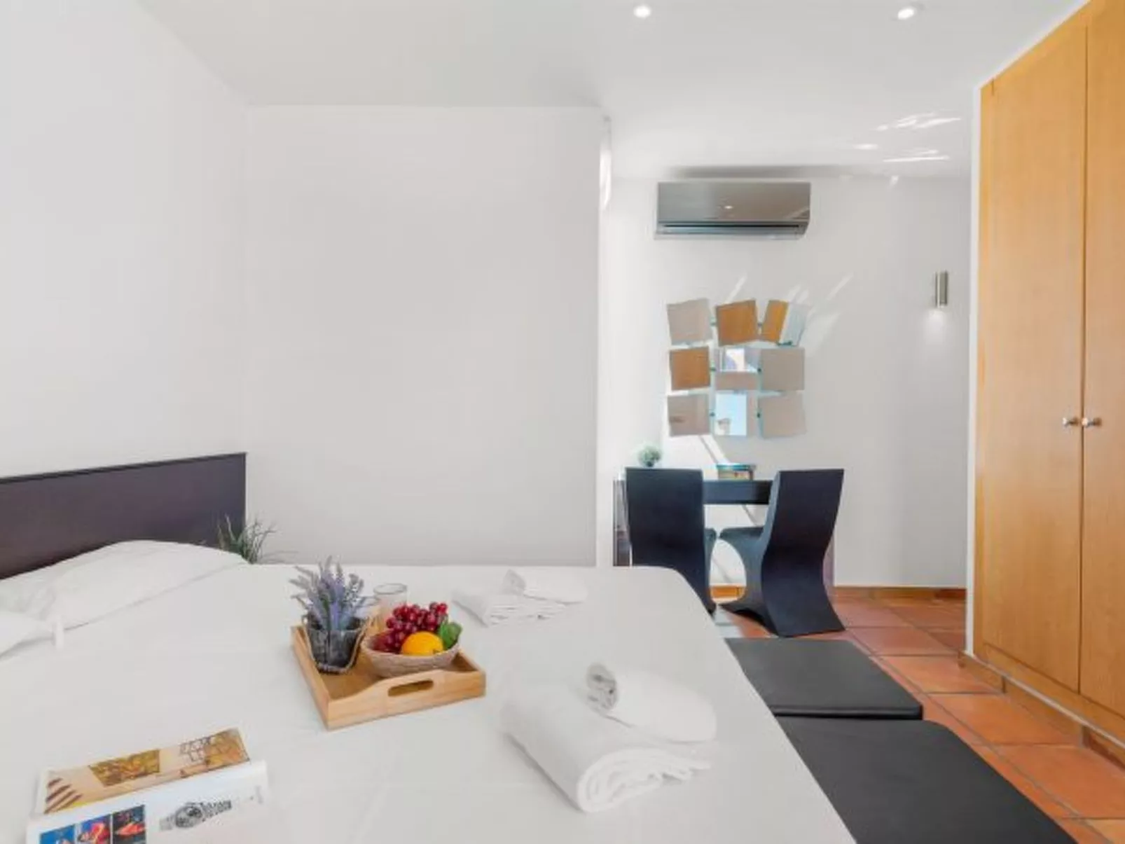 Villa Moderna - PlusHolidays - Image-tags.info