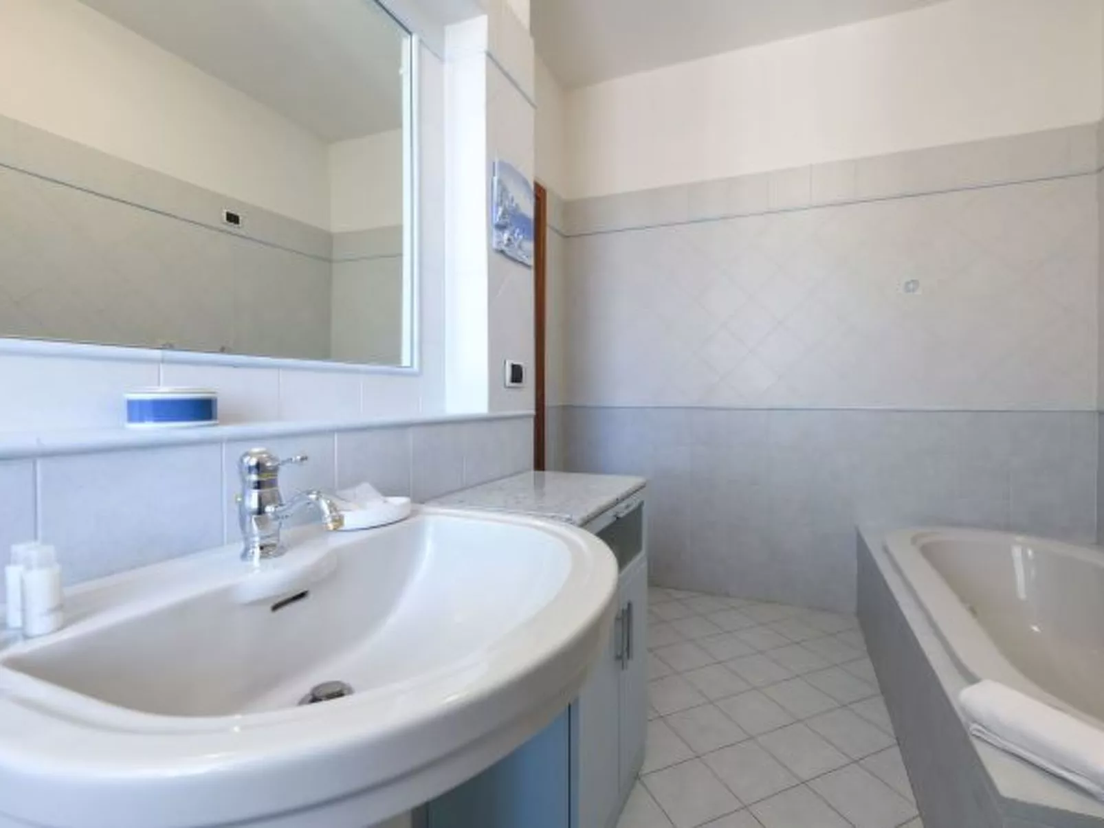 DesenzanoLoft Splendido - Image-tags.info