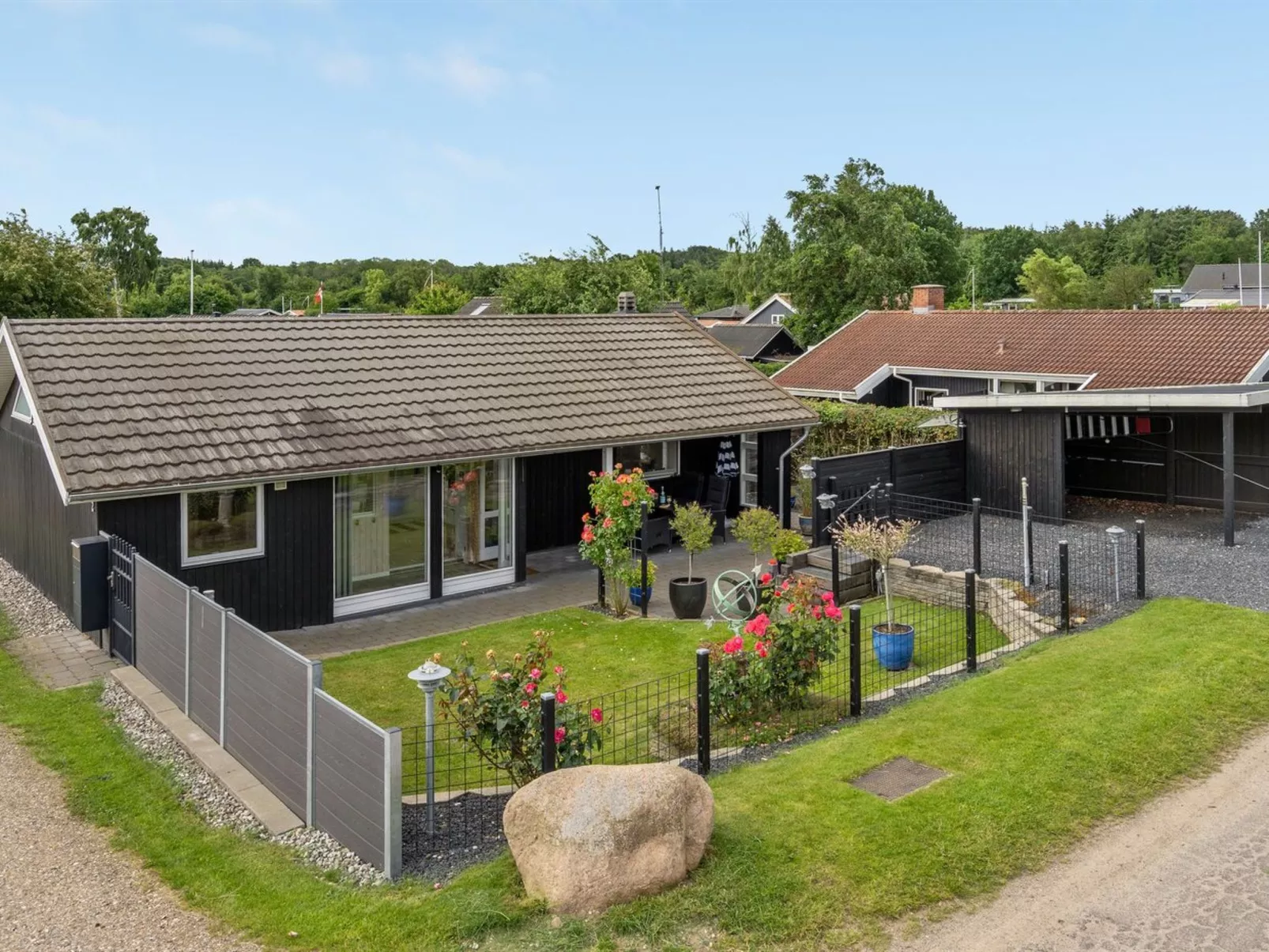 "Kei" - 75m from the sea - Buiten