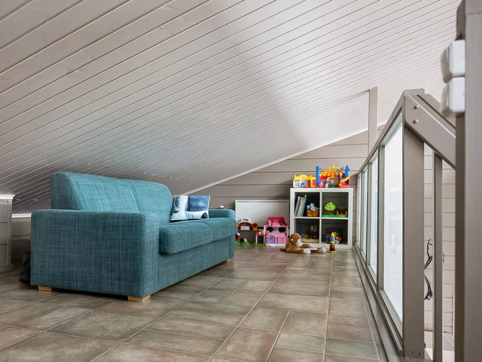 Loma-saaga 3 - Binnen