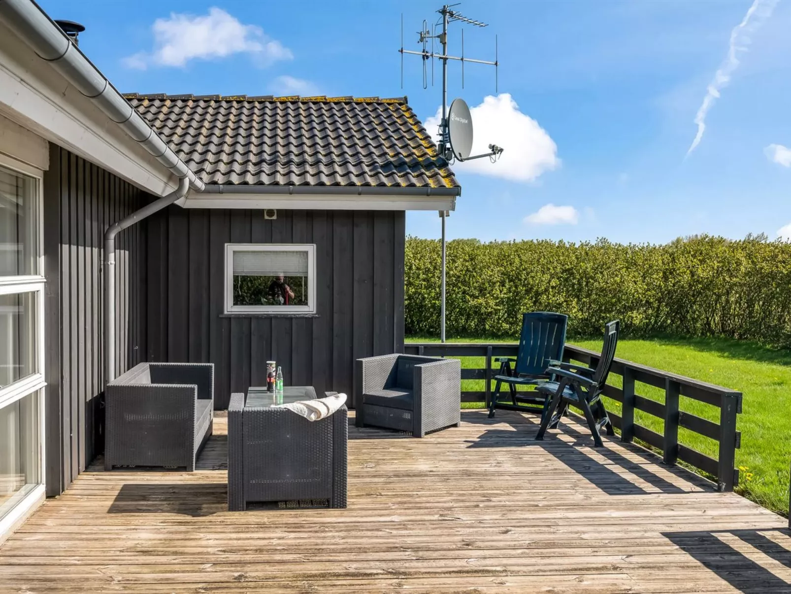 "Asgard" - 800m to the fjord - Buiten