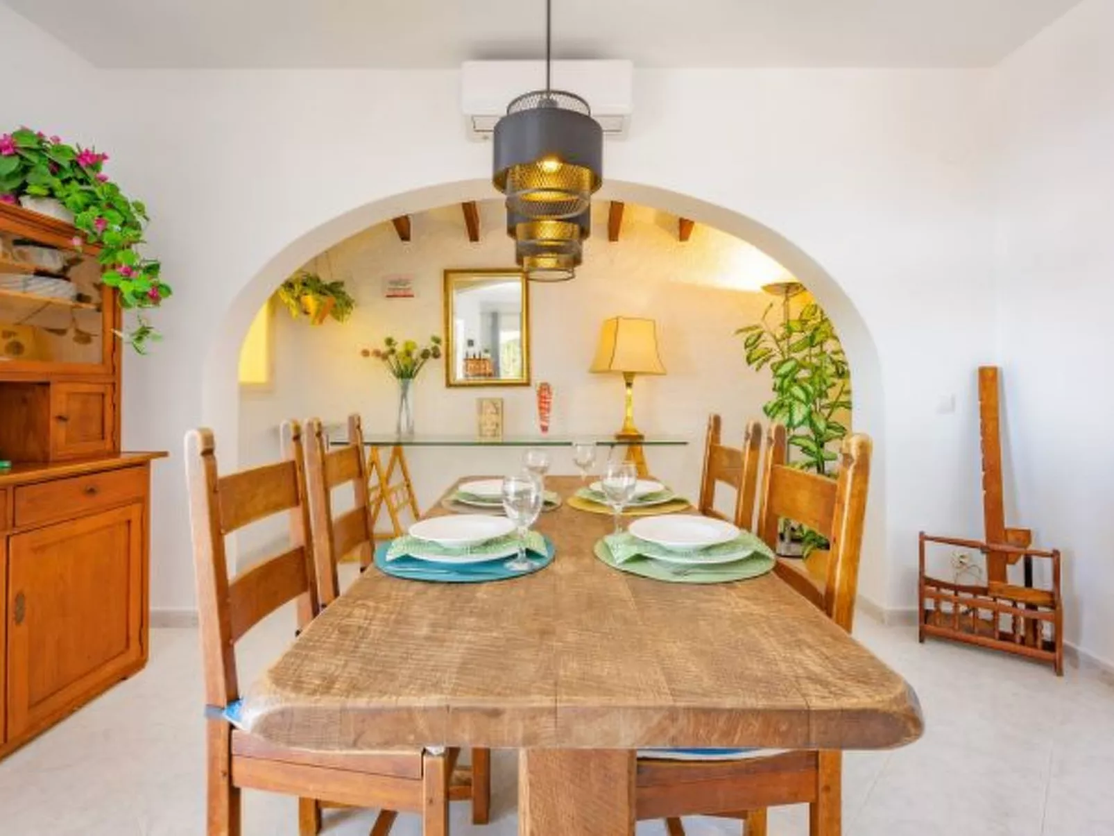 Villa Alicia - Plus - Image-tags.info