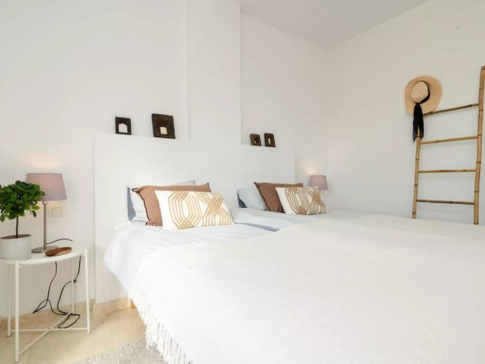 Marbella Playa 7 - Image-tags.info