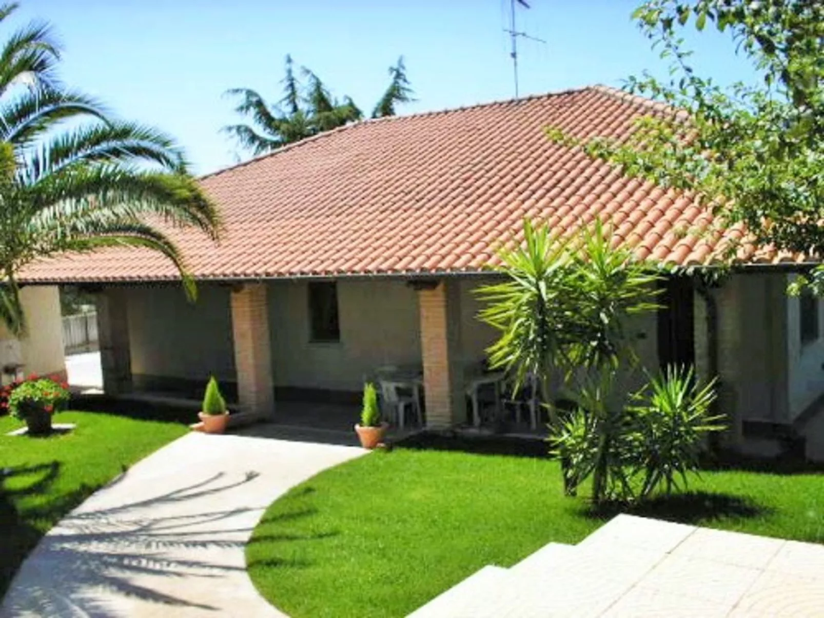 Code AL1 "Villino Colle Nasone" - Buiten