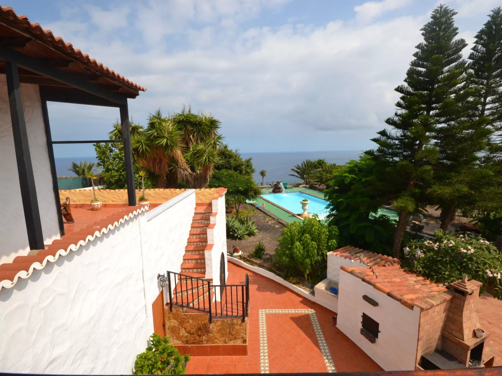 Villa mit Meerblick, für 10 Personen C03GC - Buiten