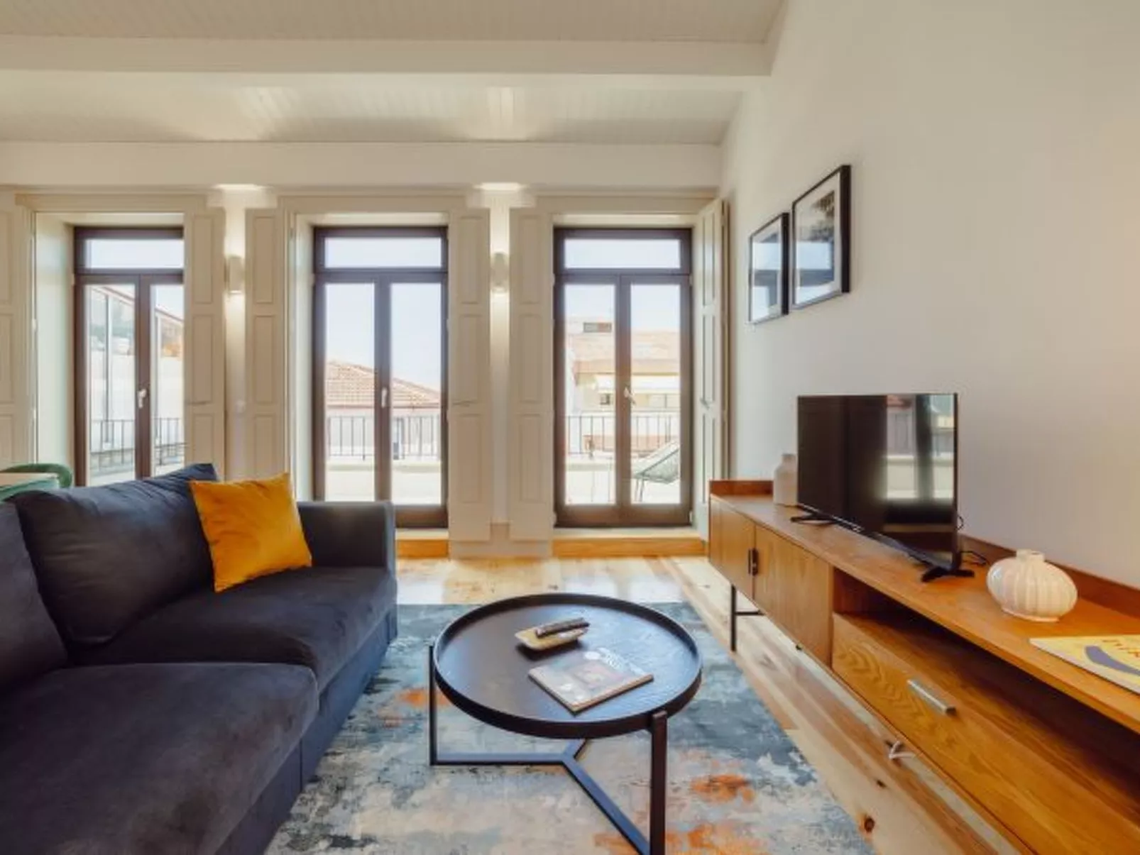 LEGACY OPORTO PREMIUM APARTMENT I by VACATIONY - Binnen