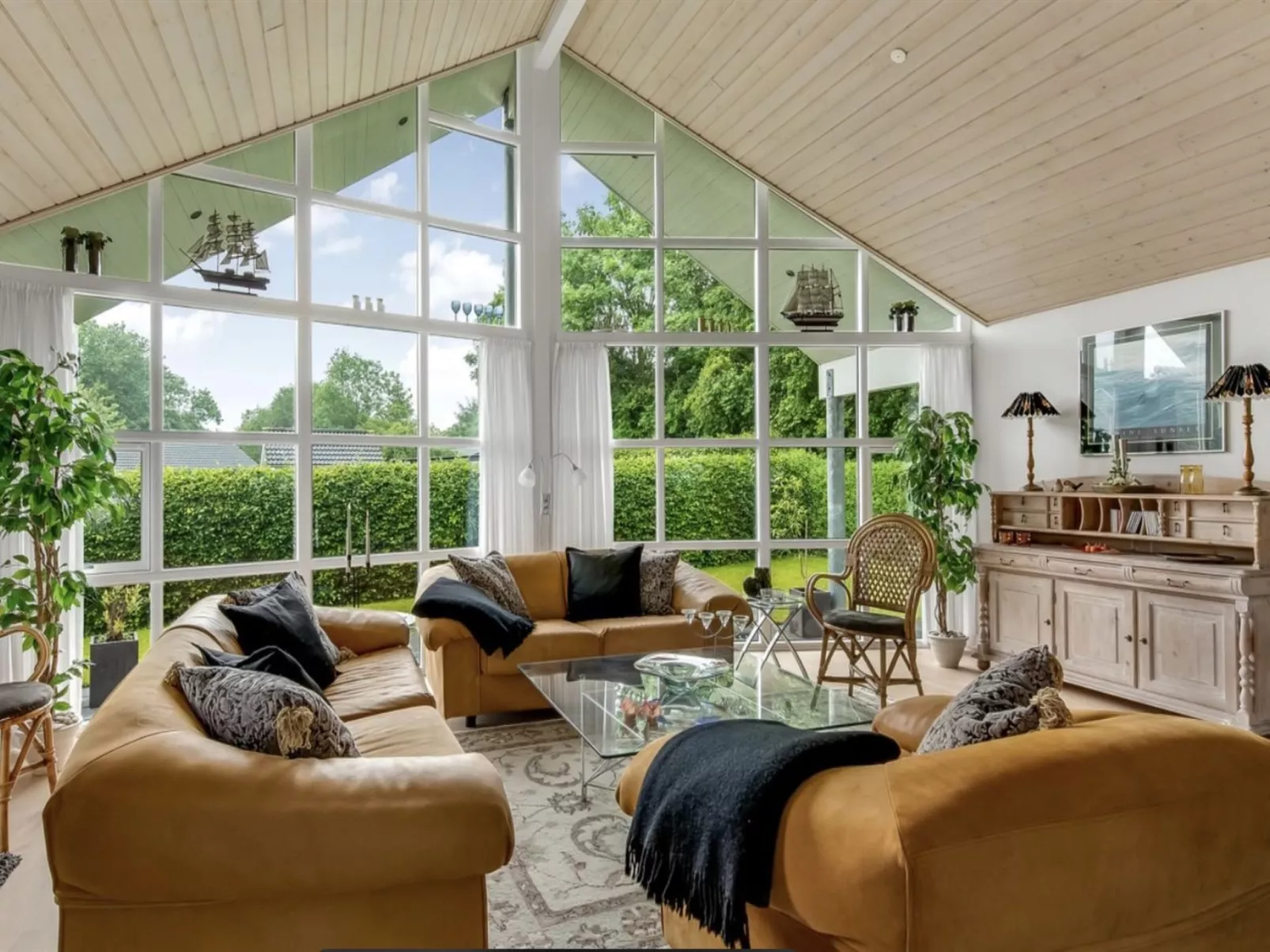 "Elizabeth" - 175m from the sea - Binnen