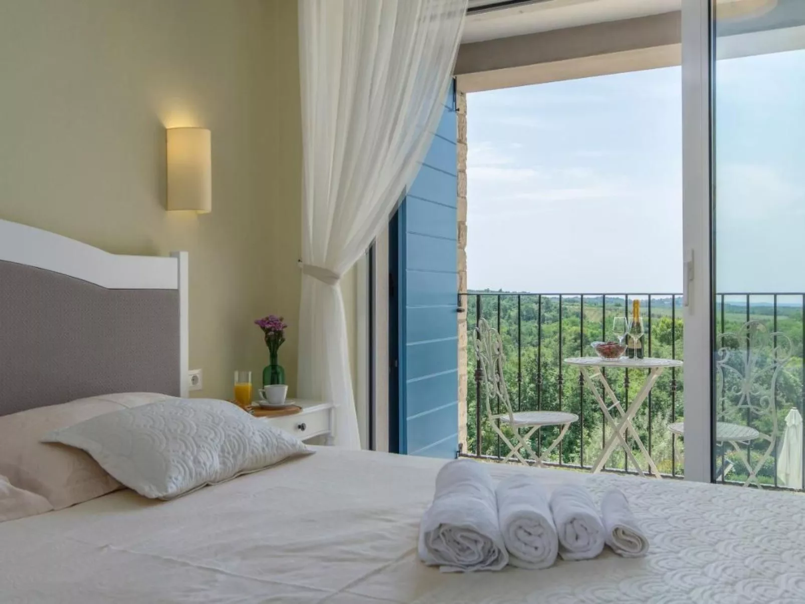 Romantische Villa mit Meerblick, Pool und Jacuzz - Image-tags.info