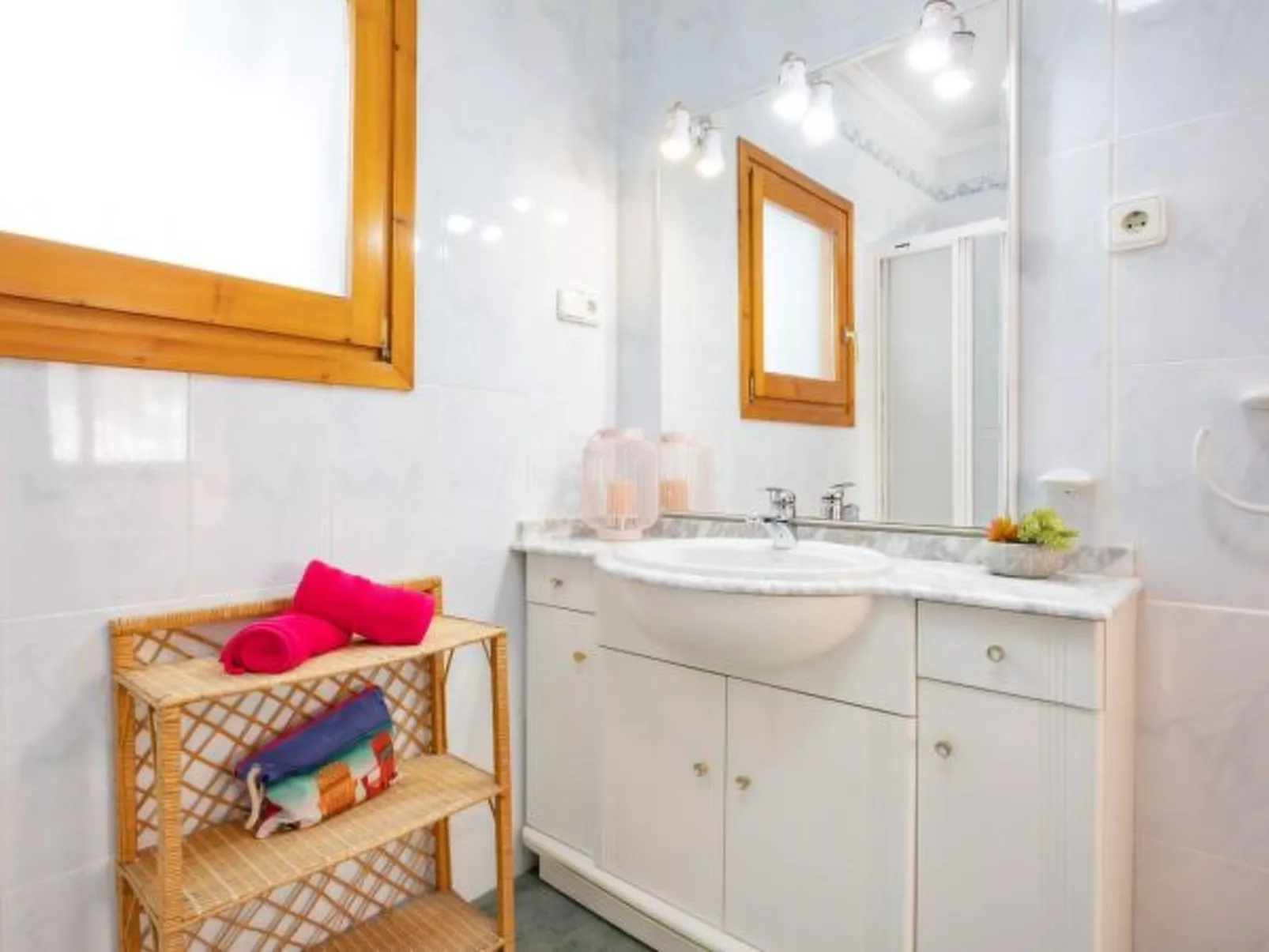 Villa Lehman - PlusHolidays - Image-tags.info