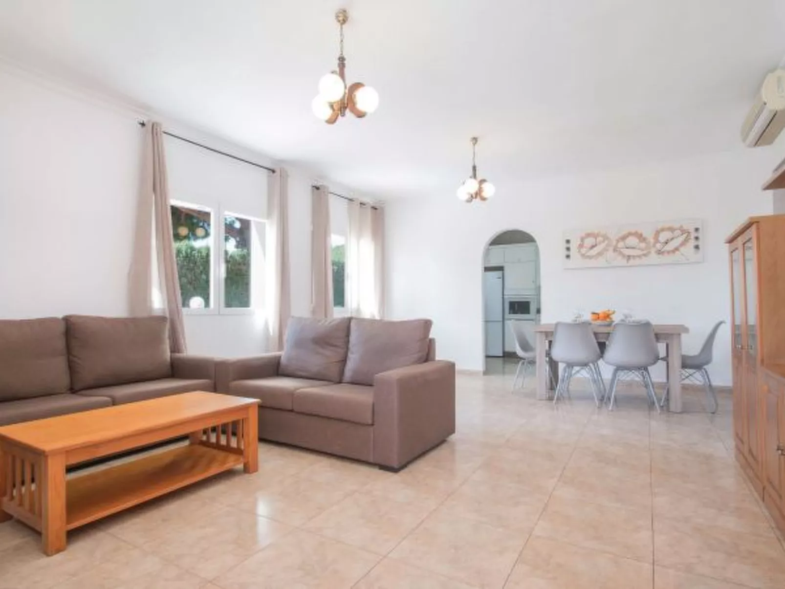 Villa Zelda - PlusHolidays - Image-tags.info