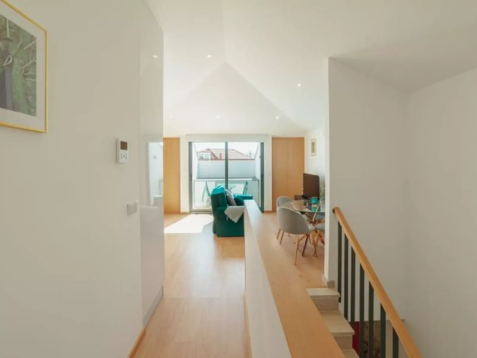 MODERN & STYLISH APARTMENT III by VACATIONY - Binnen