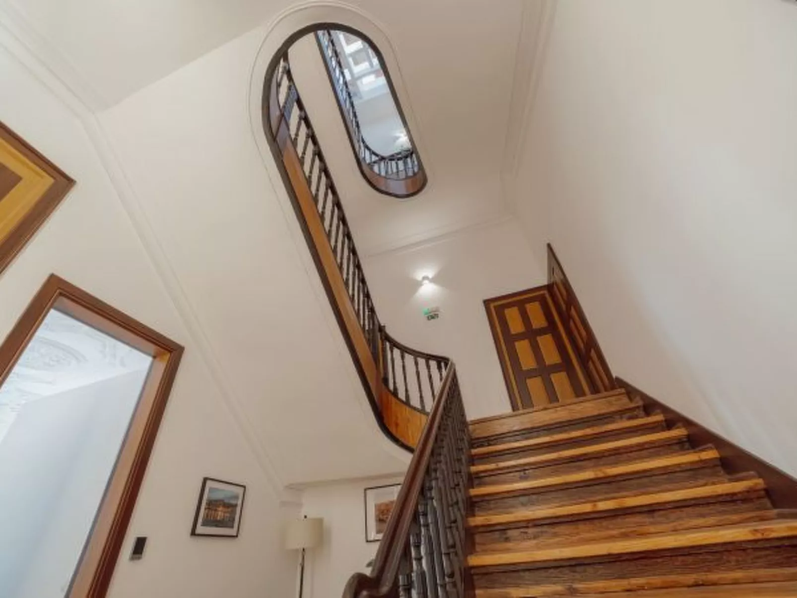 HEART OF PORTO APARTMENT F DUPLEX by VACATIONY - Buiten