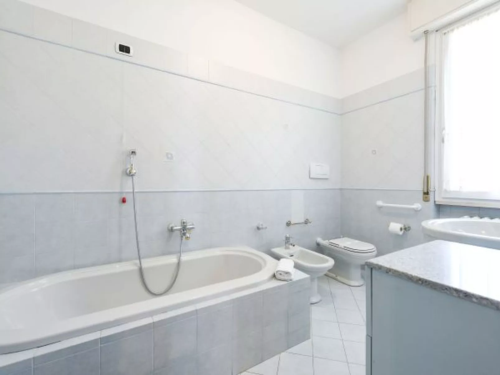 DesenzanoLoft Splendido - Image-tags.info