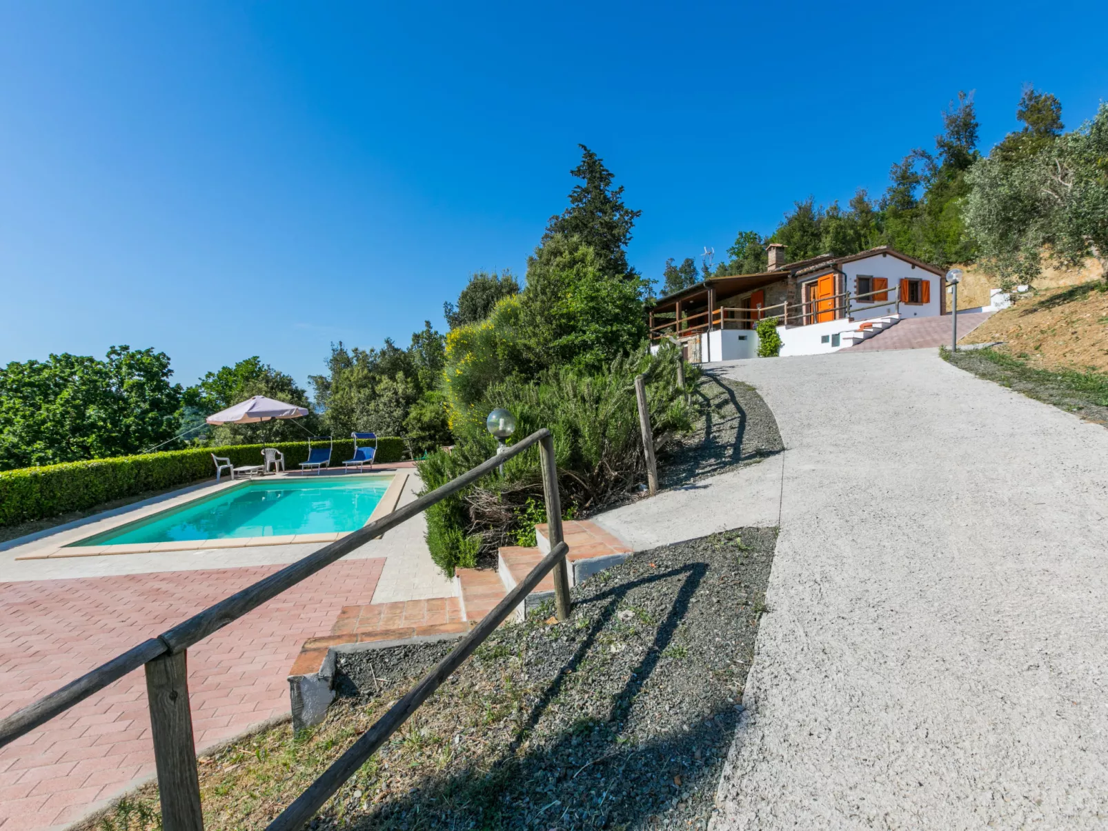 Nido di Falco - Buiten