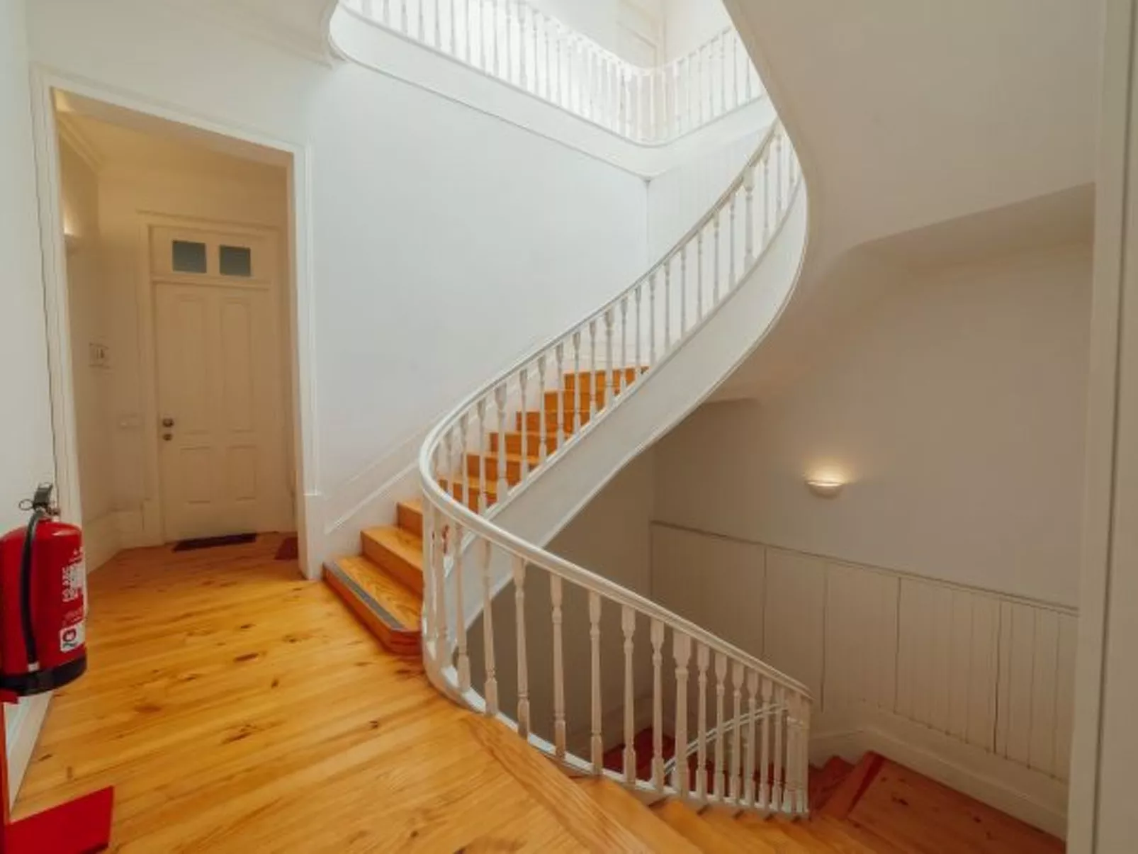 DOWNTOWN EXCELLENCE APARTMENT by VACATIONY - Binnen