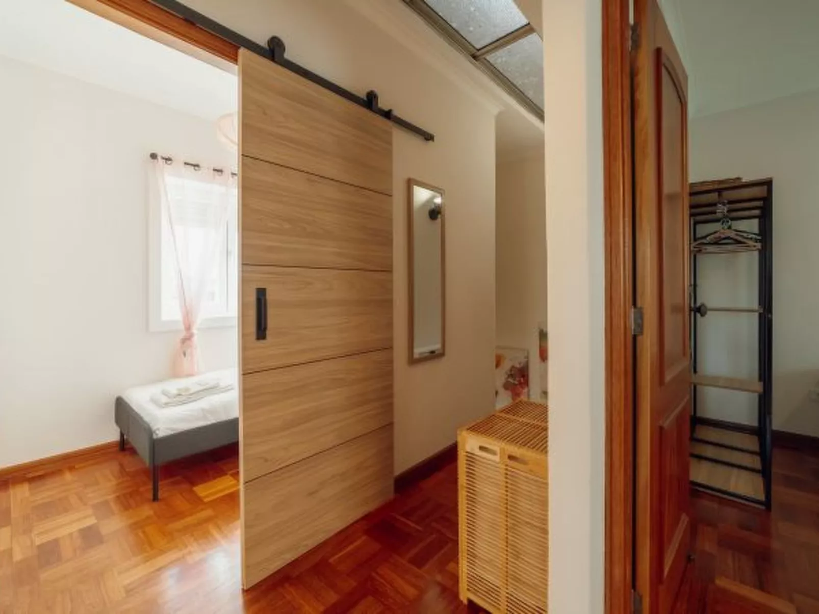 CASA DAS ORQUIDEAS by VACATIONY - Binnen