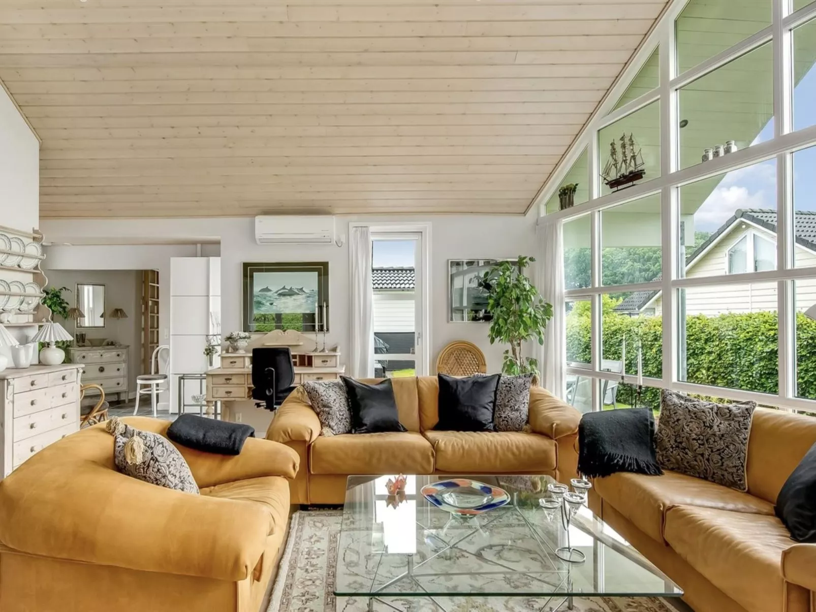 "Elizabeth" - 175m from the sea - Binnen