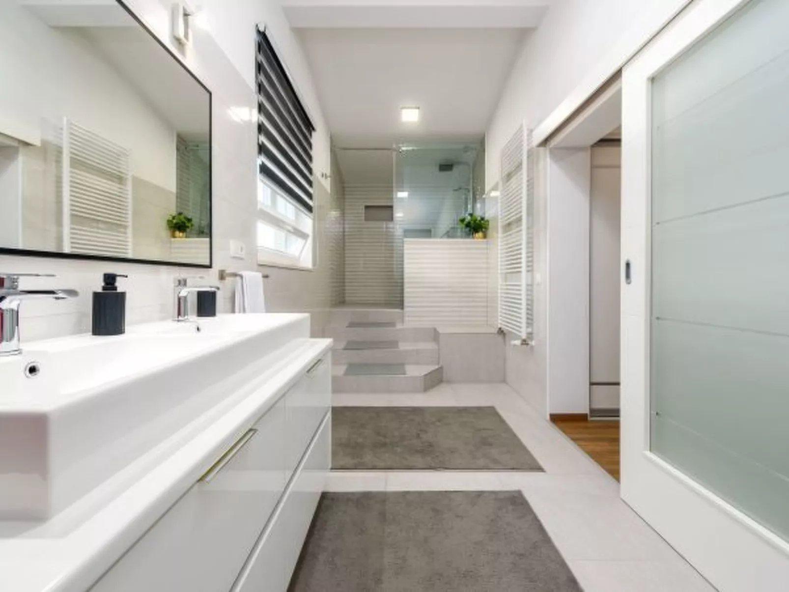 Villa Miranda with pool - Image-tags.info