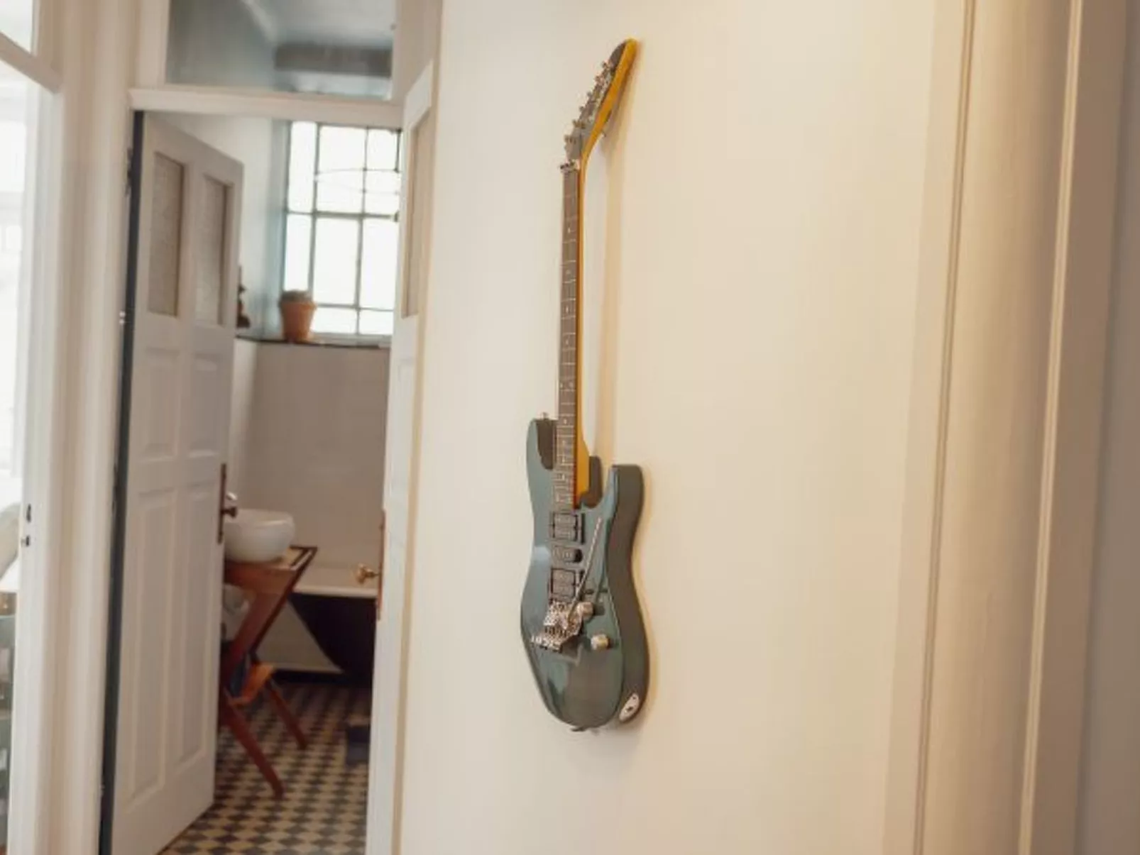 DOWNTOWN RETRO BOLHAO by VACATIONY - Binnen