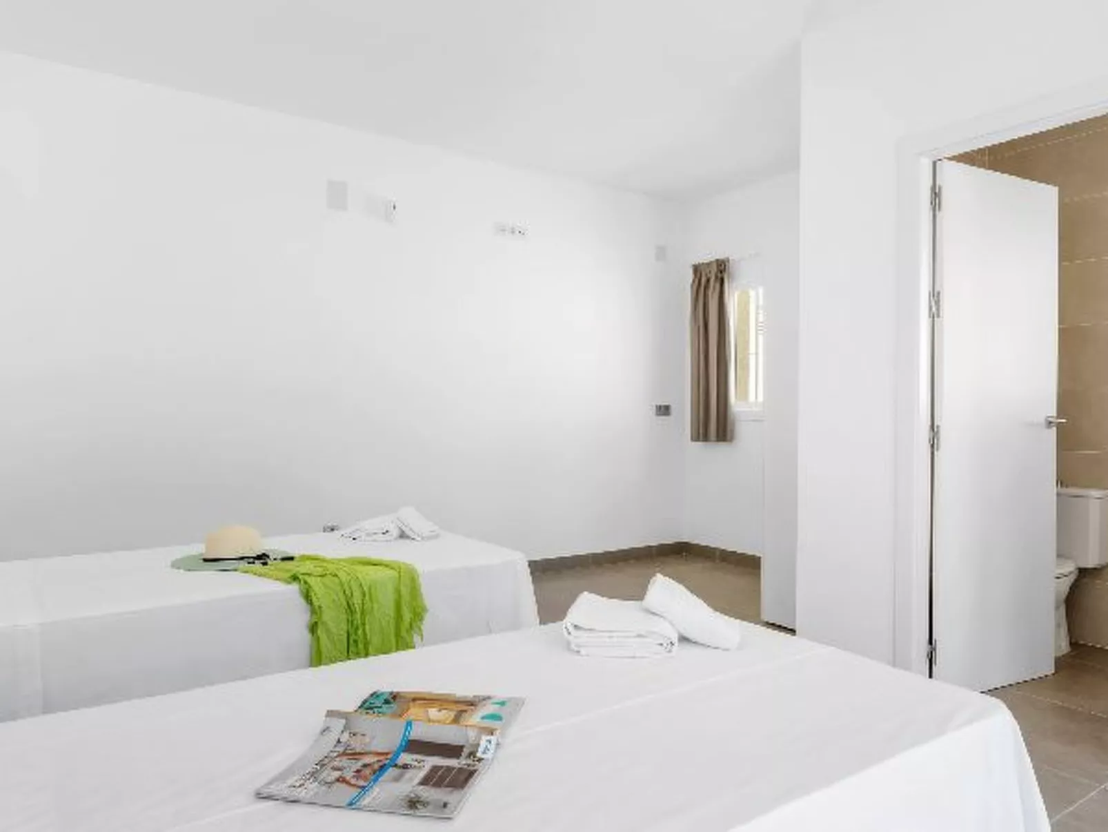 Villa Escriva - PlusHolidays - Image-tags.info