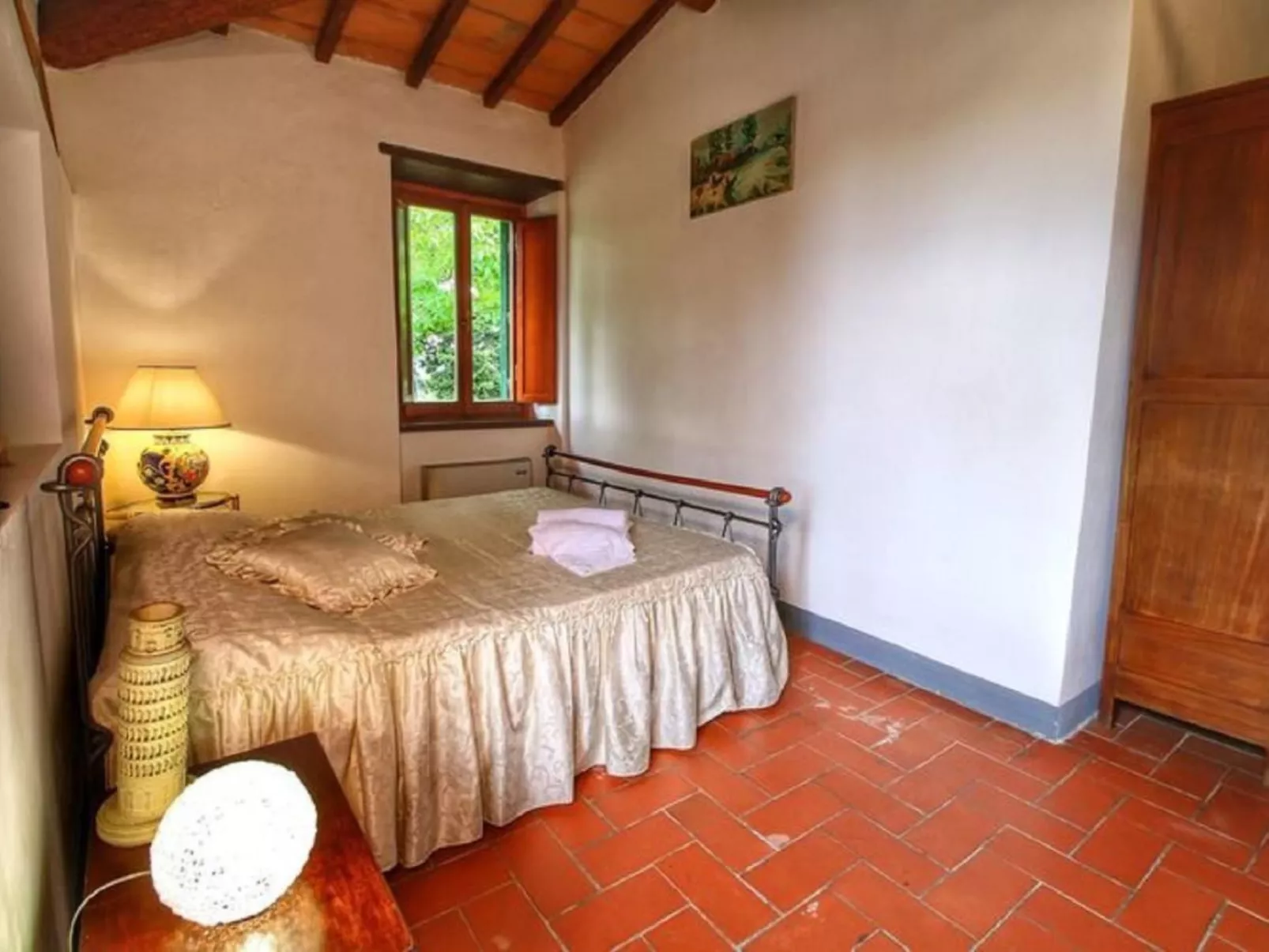 Le Corniole mit Pool, Jacuzzi und Grill - Image-tags.info