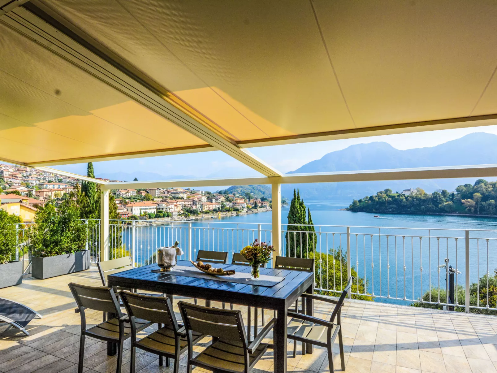 The View Lake Como - Buiten