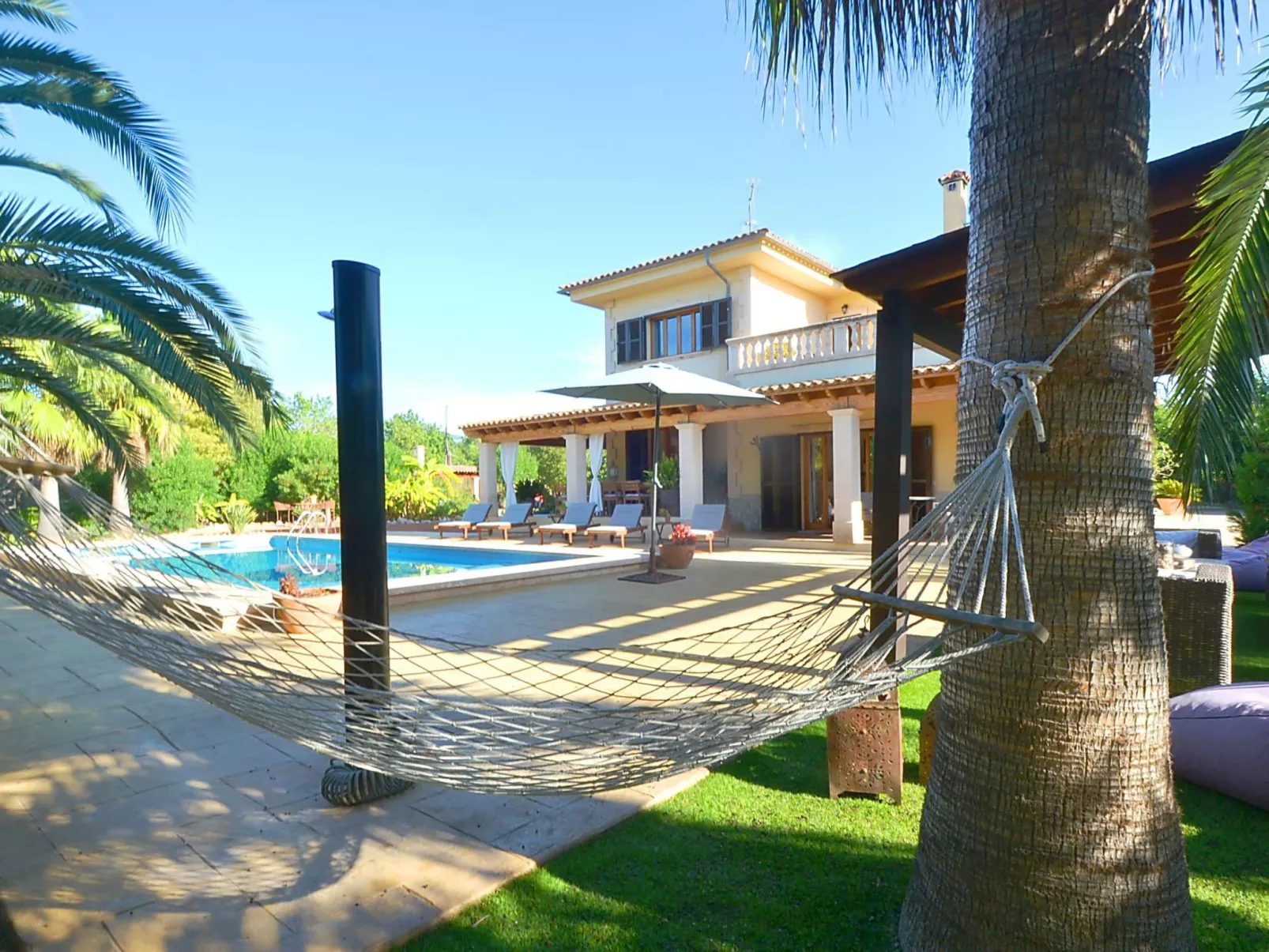 Wunderschön restauriertes Landhaus - Buiten