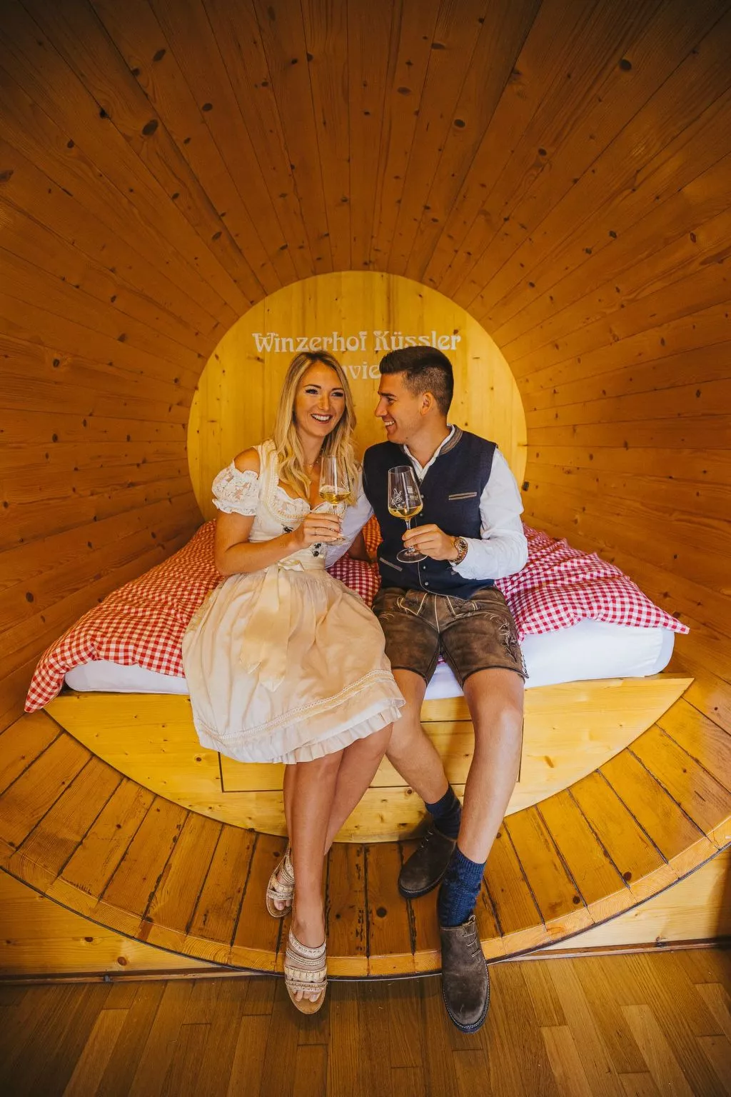 Weinfass-Suite für 2 in Grub an der March - Binnen