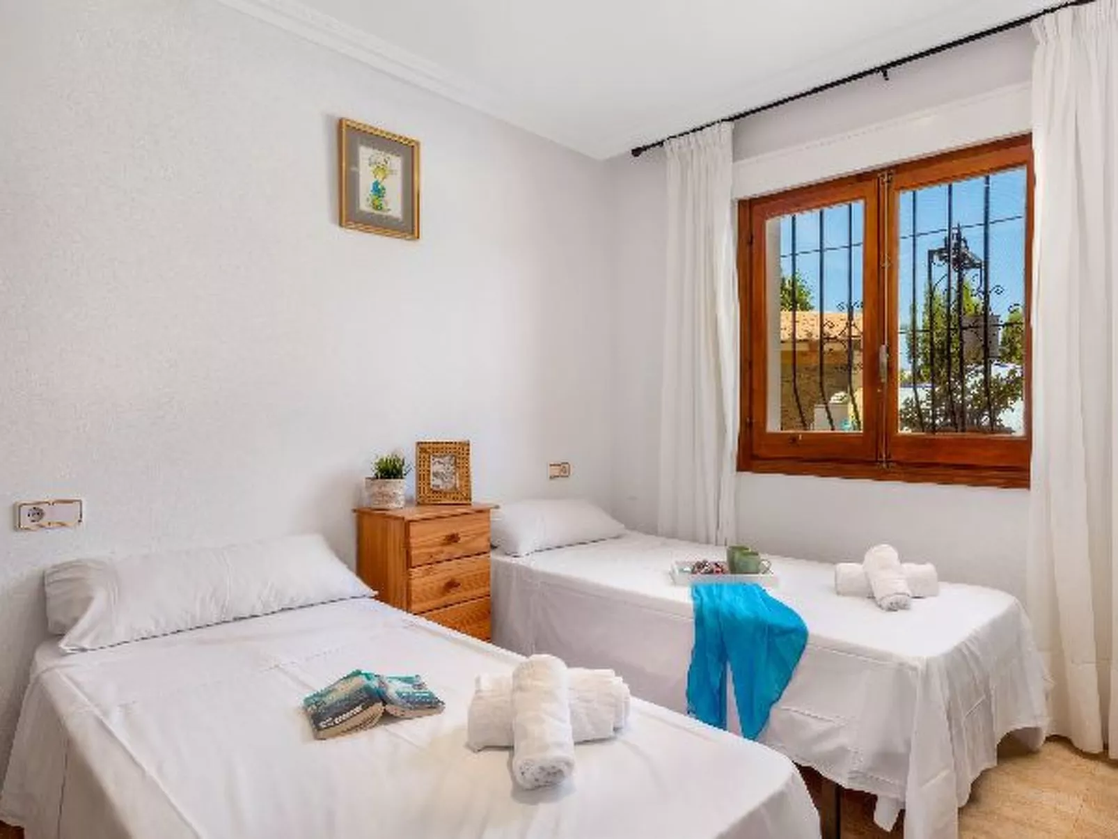 Villa Cruz - PlusHolidays - Image-tags.info