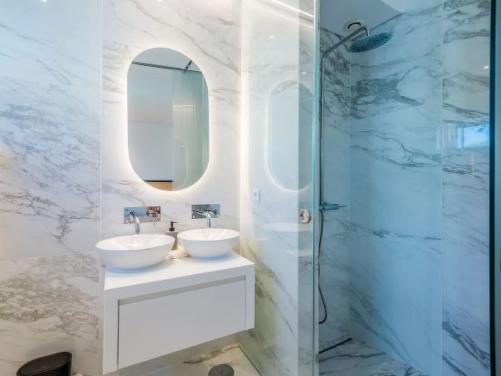 Lakes 24 at Praia da Falesia Vilamoura - Binnen