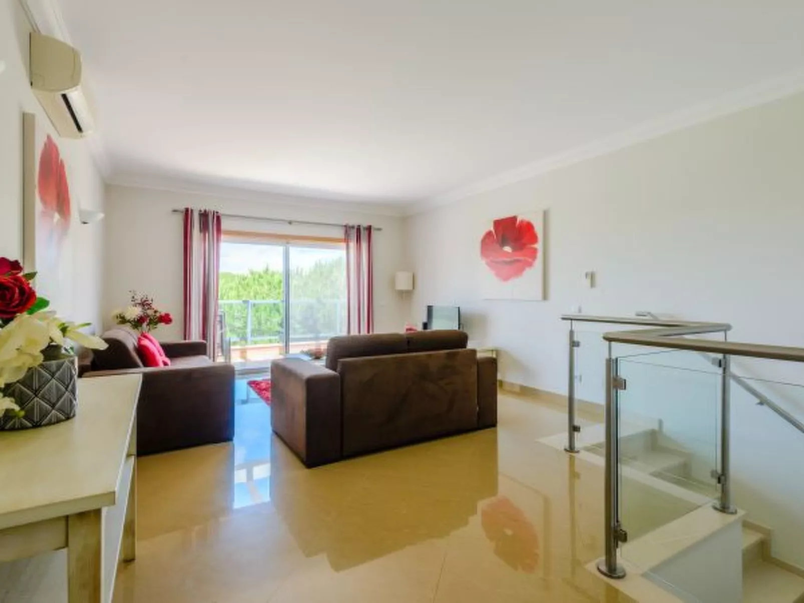 Casa Maria at Boavista Resort Lagos - Binnen