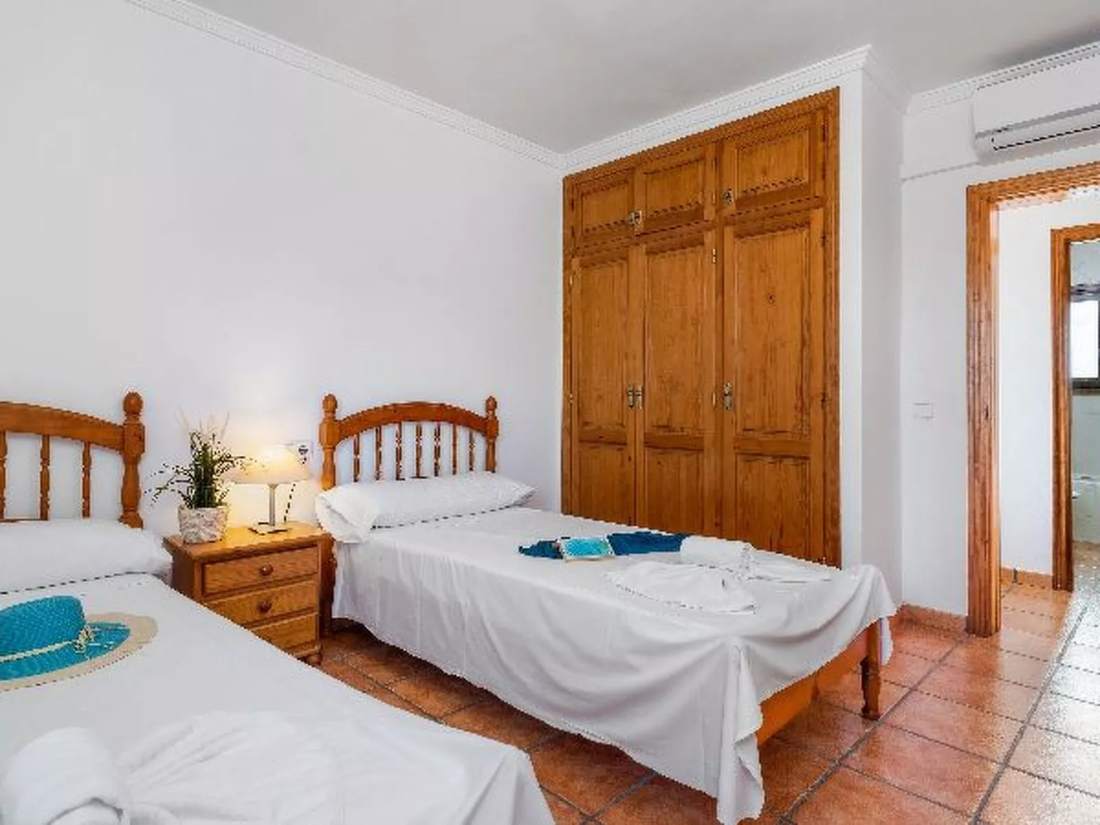 Villa Diego - PlusHolidays - Image-tags.info