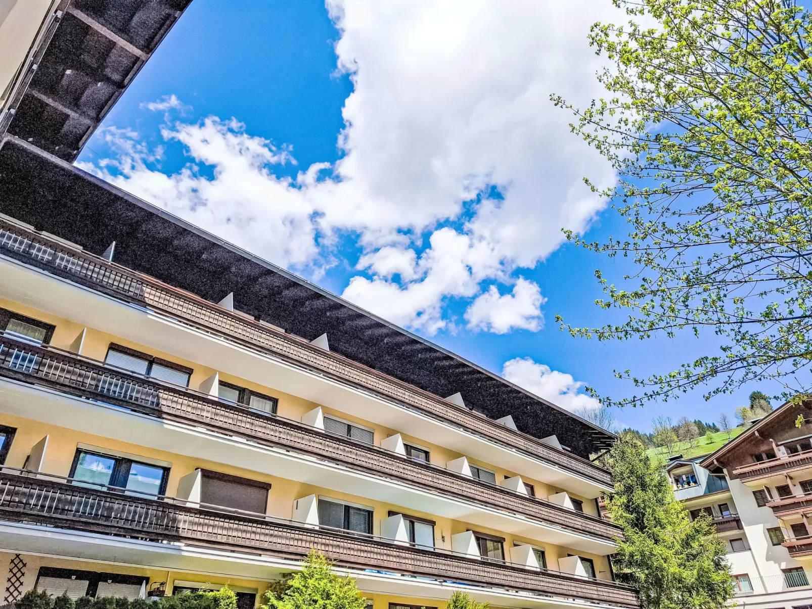 Kirchenblick - Buiten