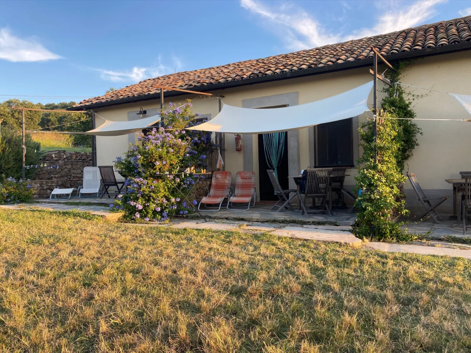 Landgut mit Blick auf das Wasser - Buiten