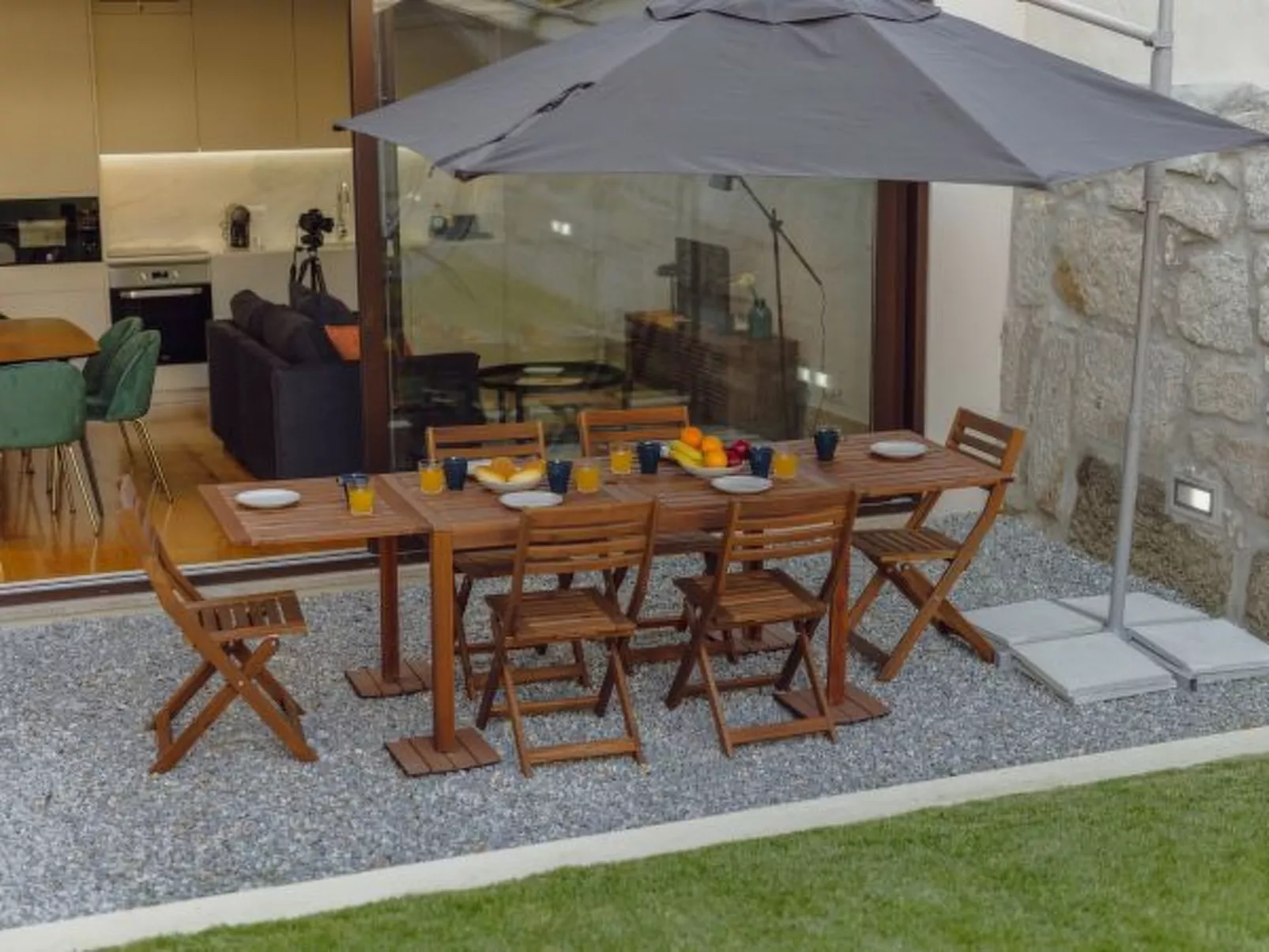 LEGACY OPORTO PREMIUM APARTMENT B by VACATIONY - Binnen