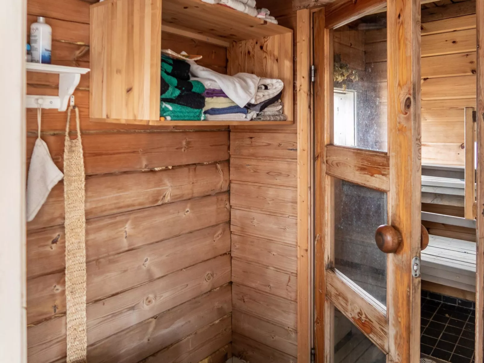 Jokiniitty 2 - Binnen