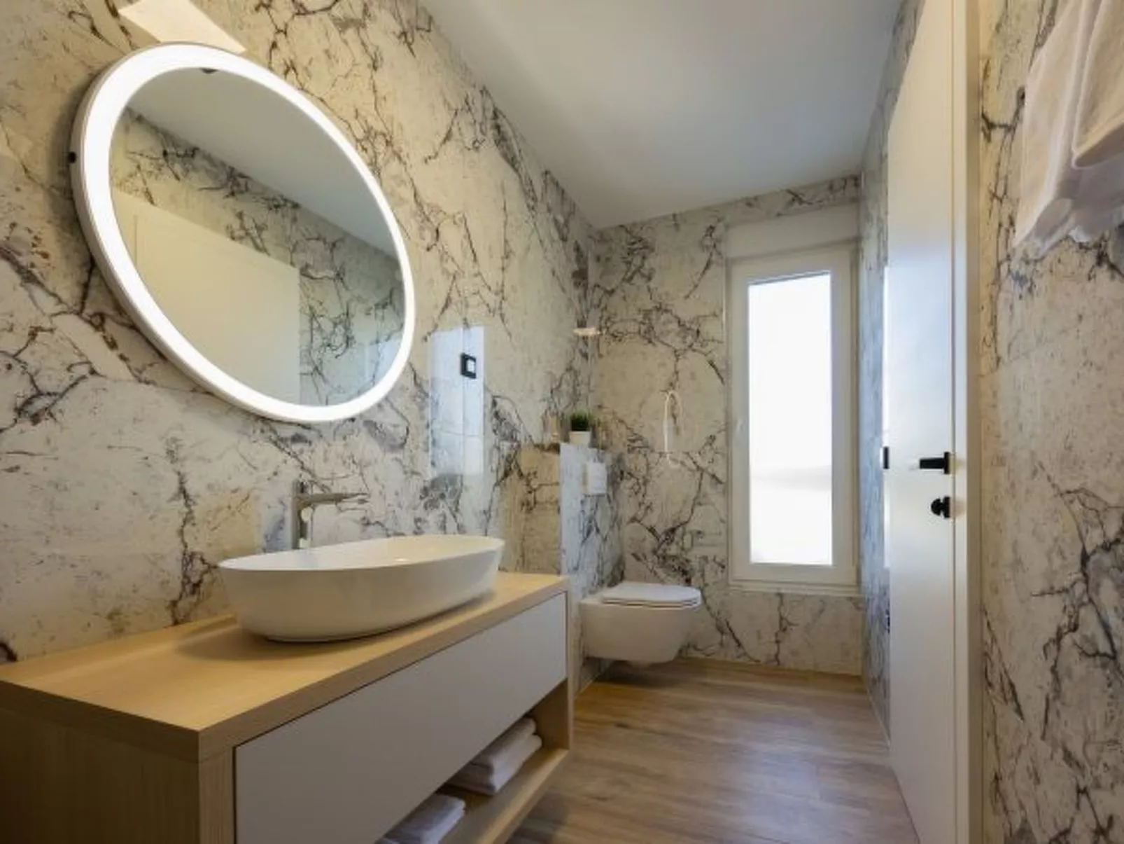 Villa Elena with two pools and spa - Image-tags.info