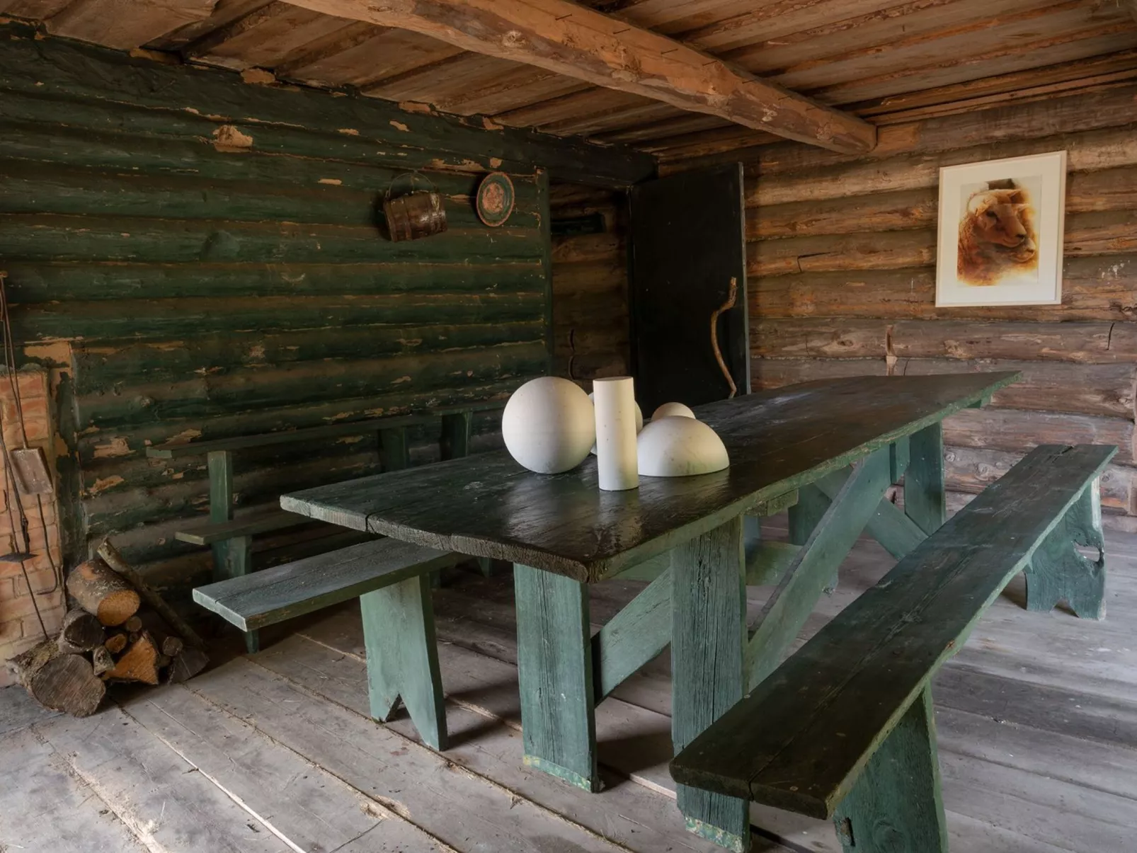 Retreat House - Buiten