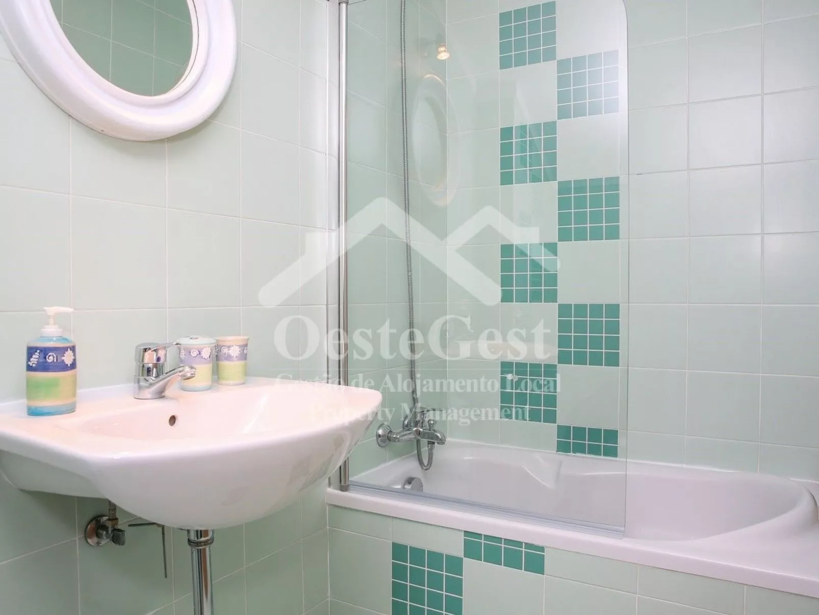 Haus Menezes - Binnen