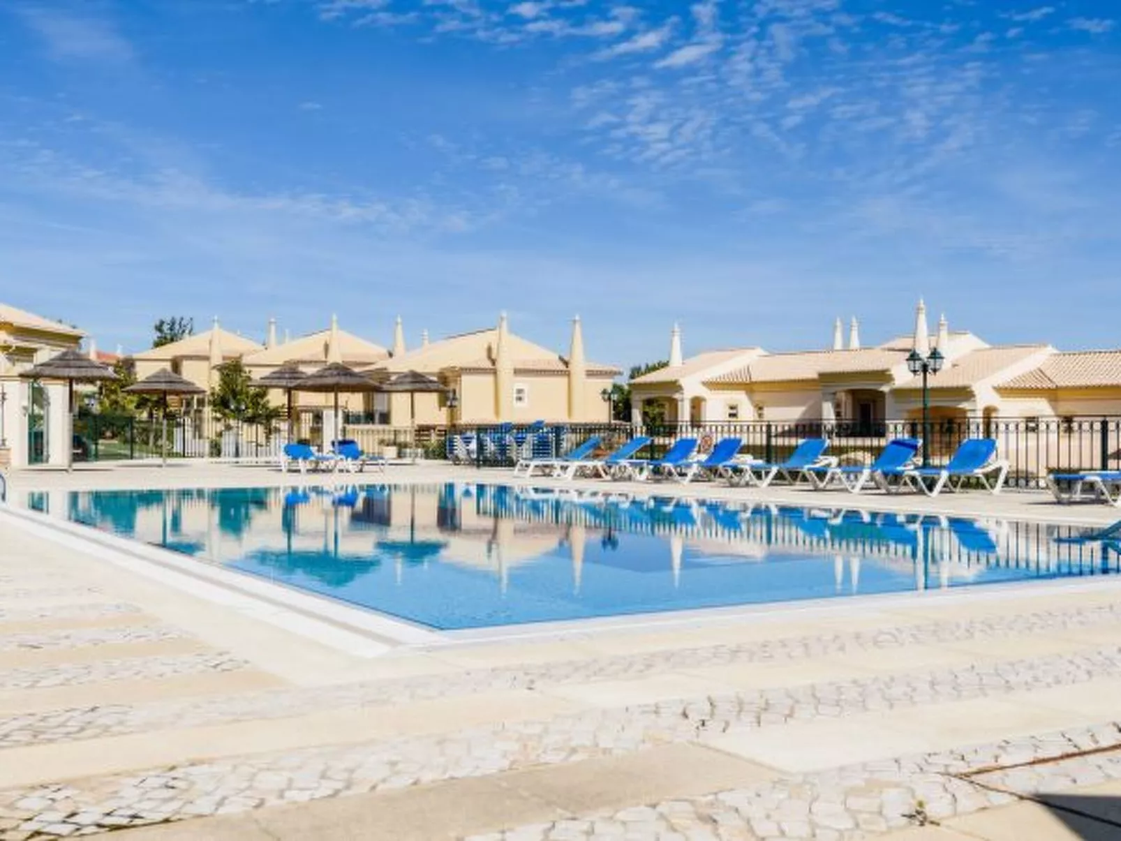 Fairviews Village - Boavista Resort in Lagos - Buiten
