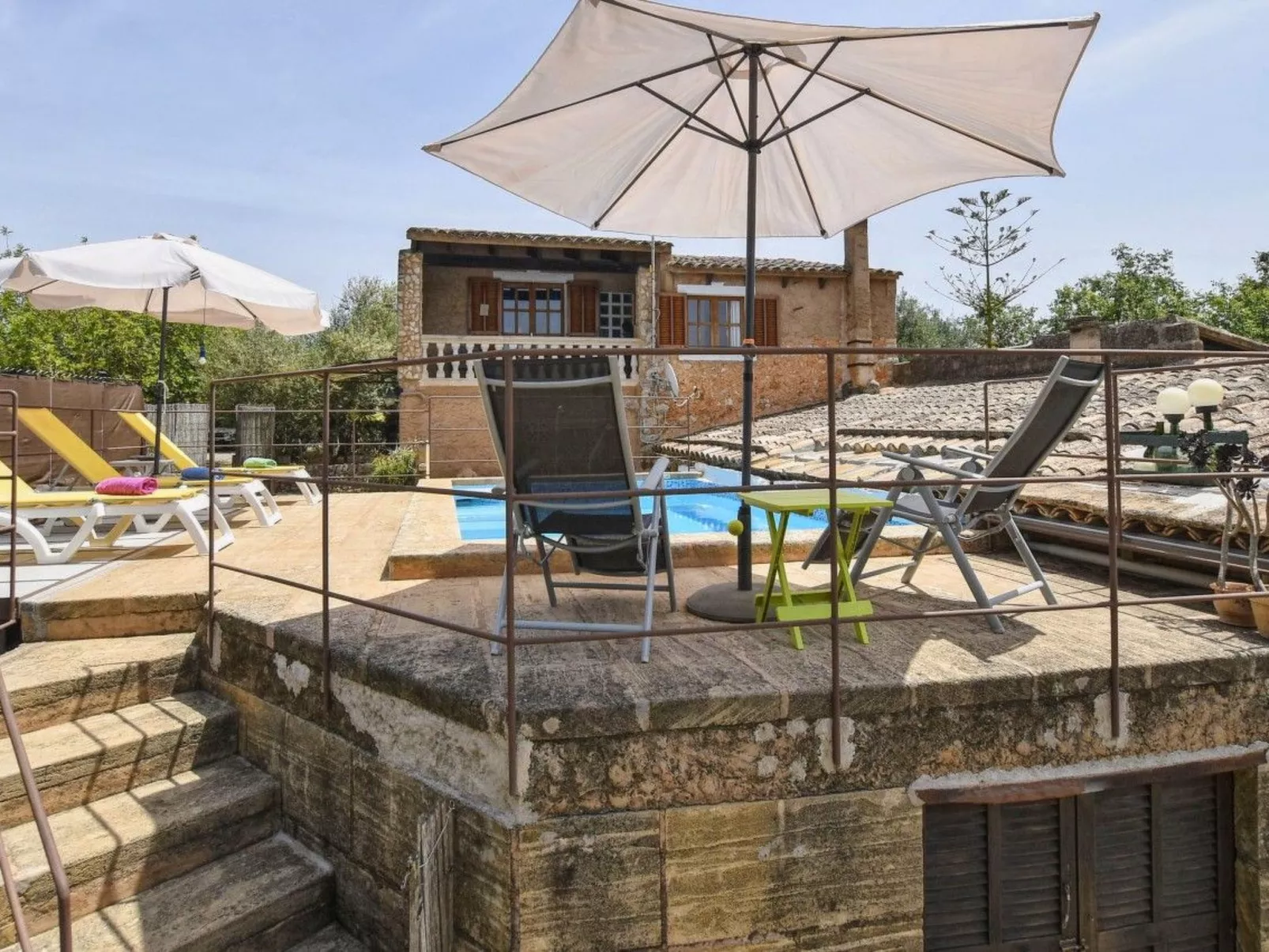 MONTSERRAT  ( SON PERETO ) - Buiten