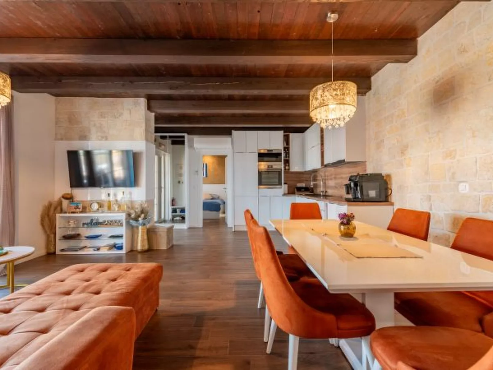 Villa Jurenda with heated pool - Image-tags.info