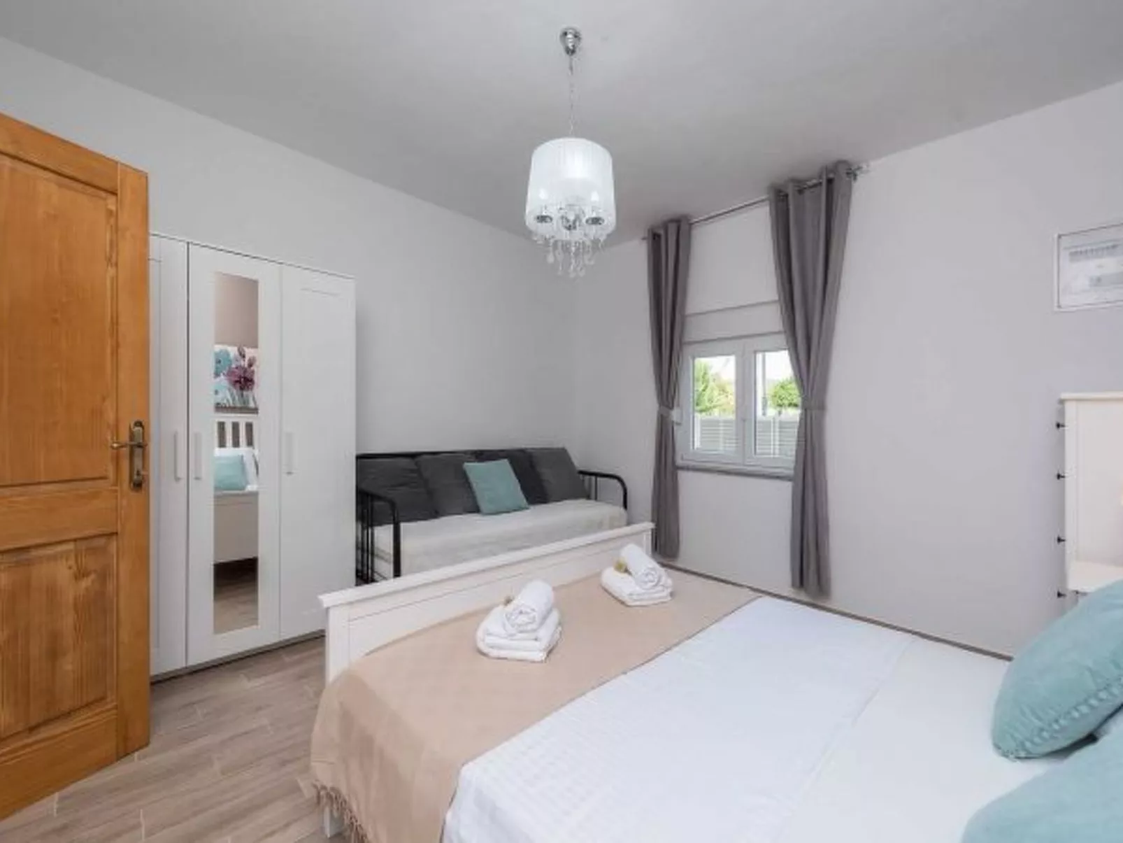 Dalmatian Holiday house Marcella with pool - Image-tags.info