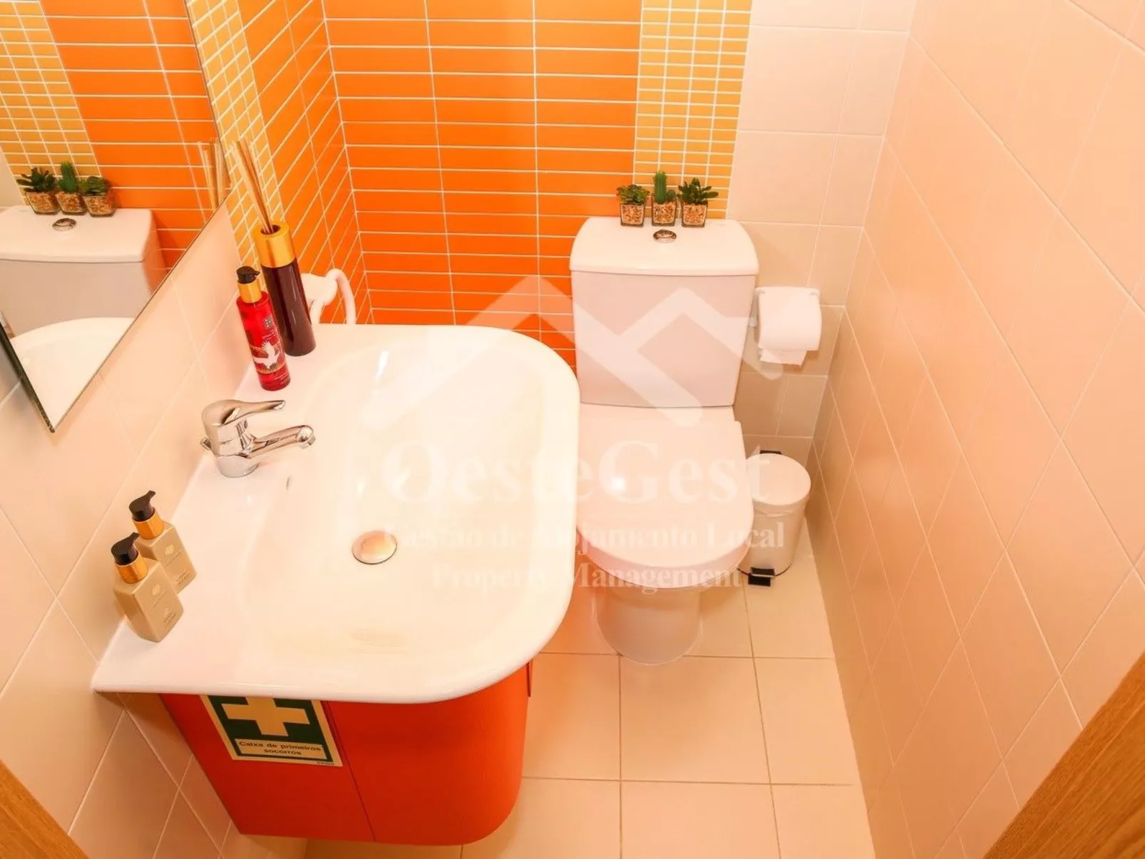 Haus Menezes - Binnen