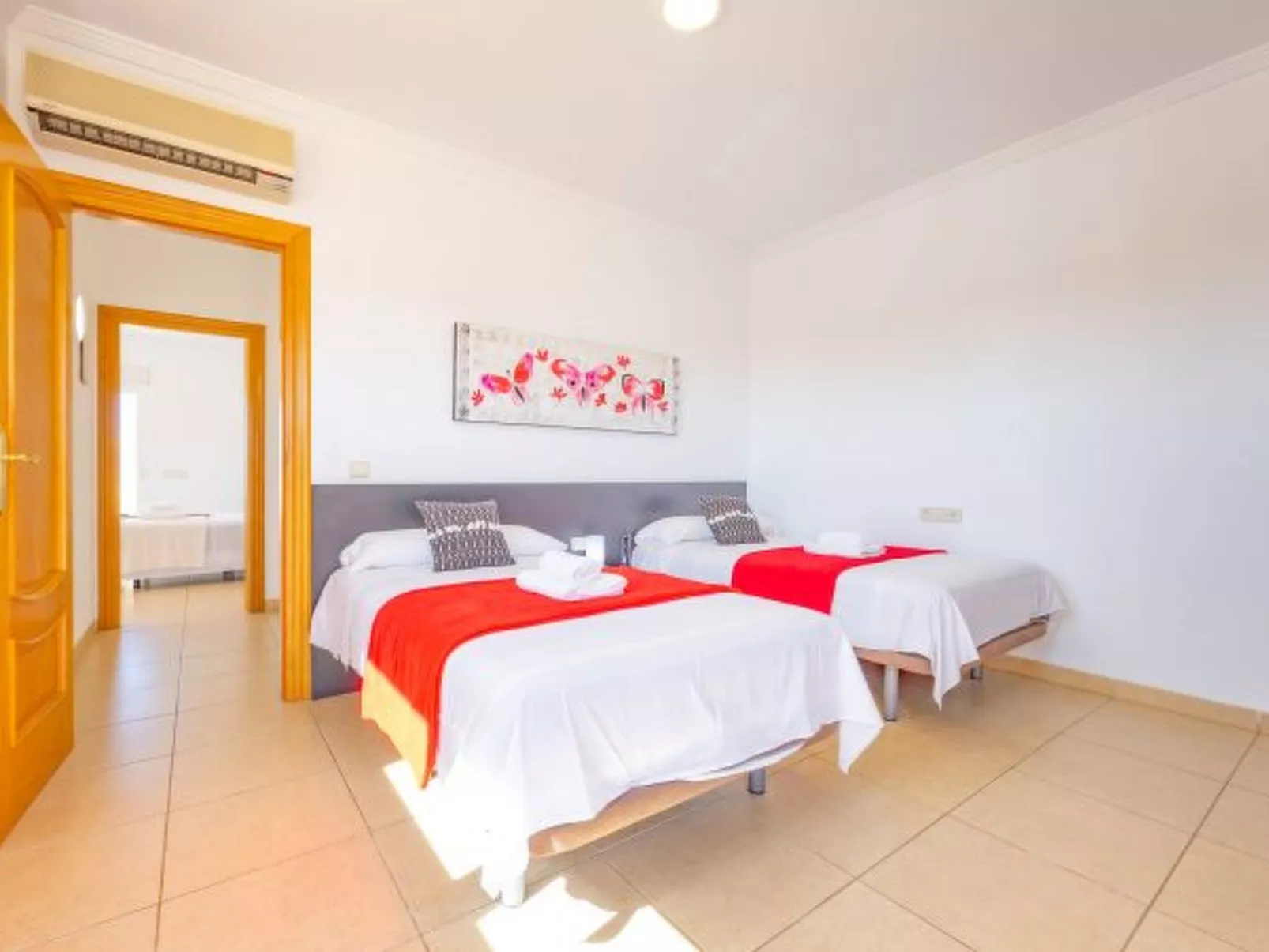 Villa Almendros - PlusHolidays - Image-tags.info