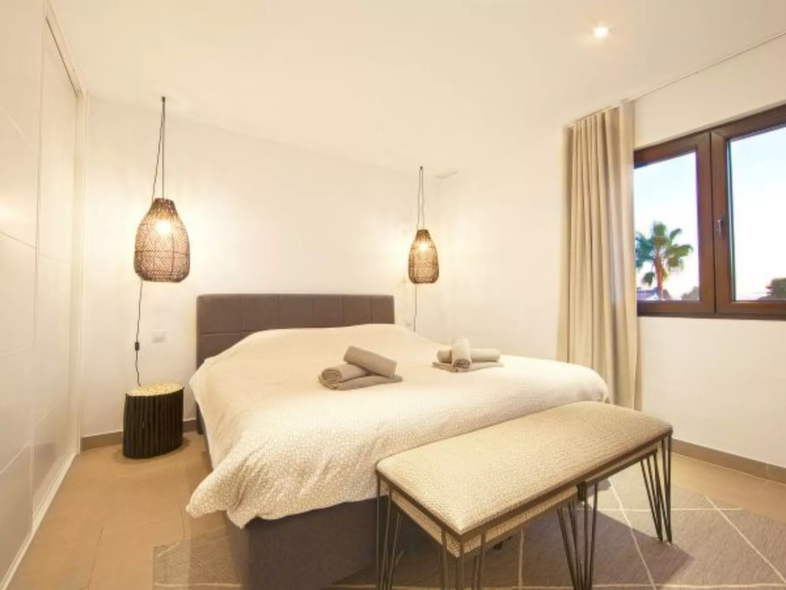 Modern Villa close to Costabella beach - Image-tags.info