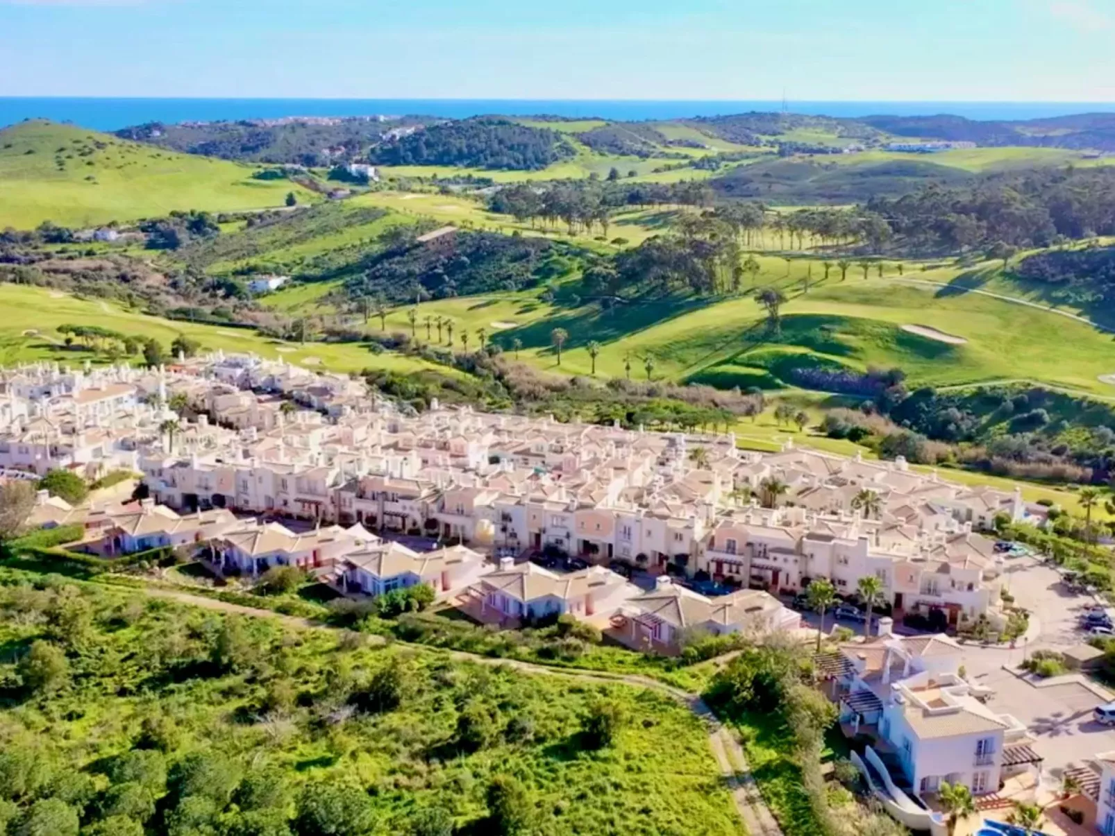 Mit beheiztem Pool - Buiten