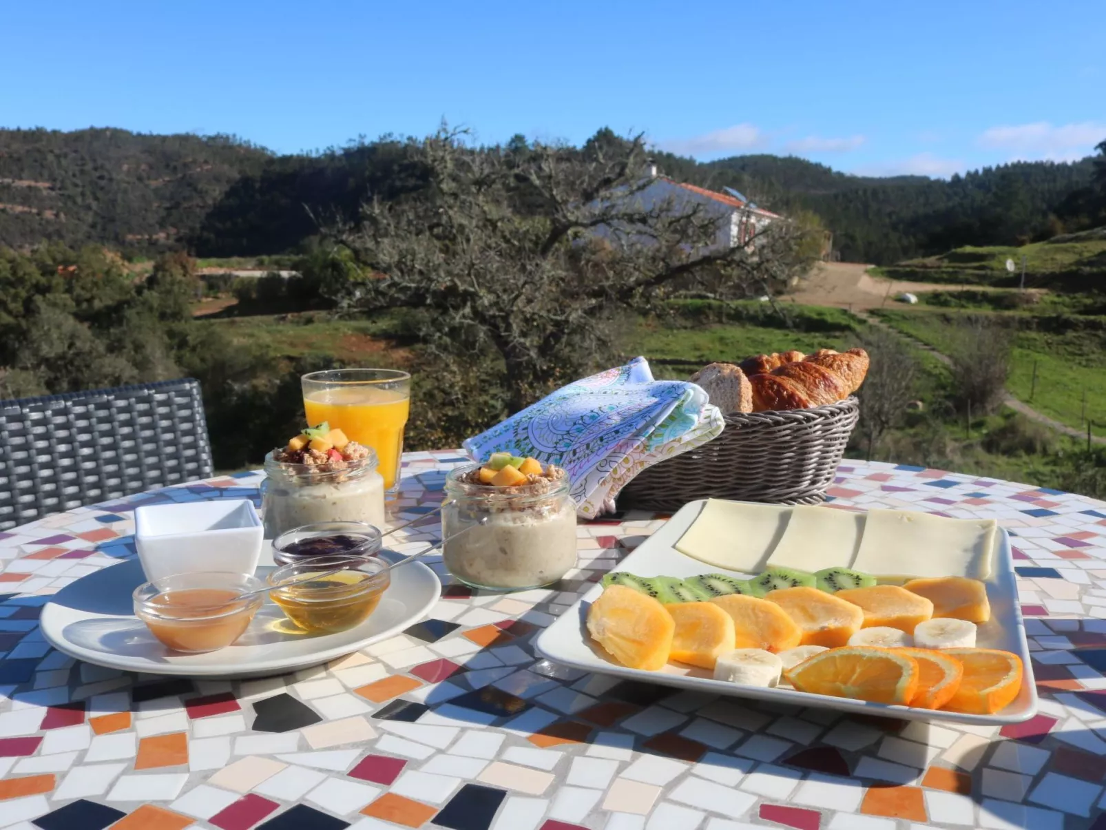 "The Natural Elements" - Buiten